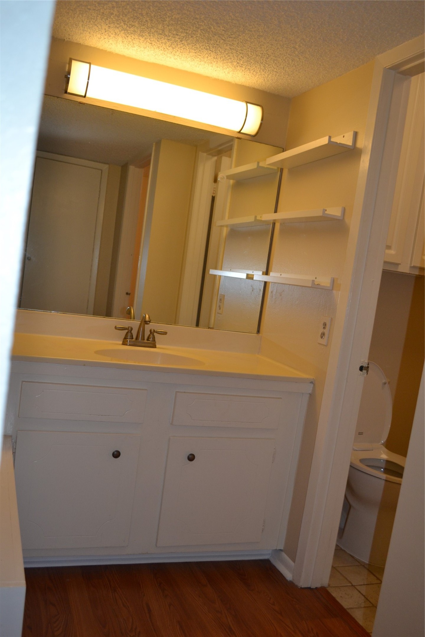 1710 Brun Street 10 Property Photo 11