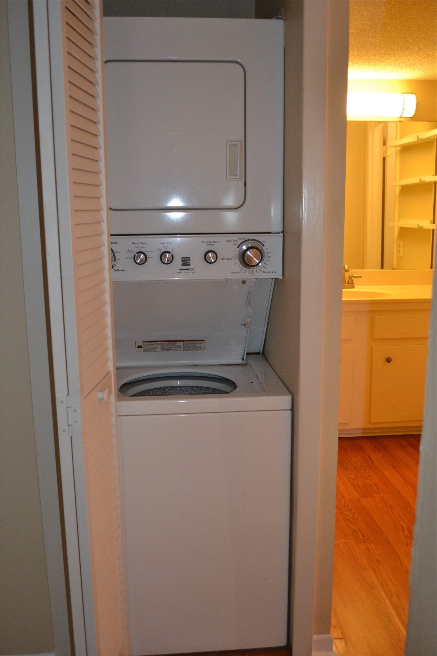 1710 Brun Street 10 Property Photo 13
