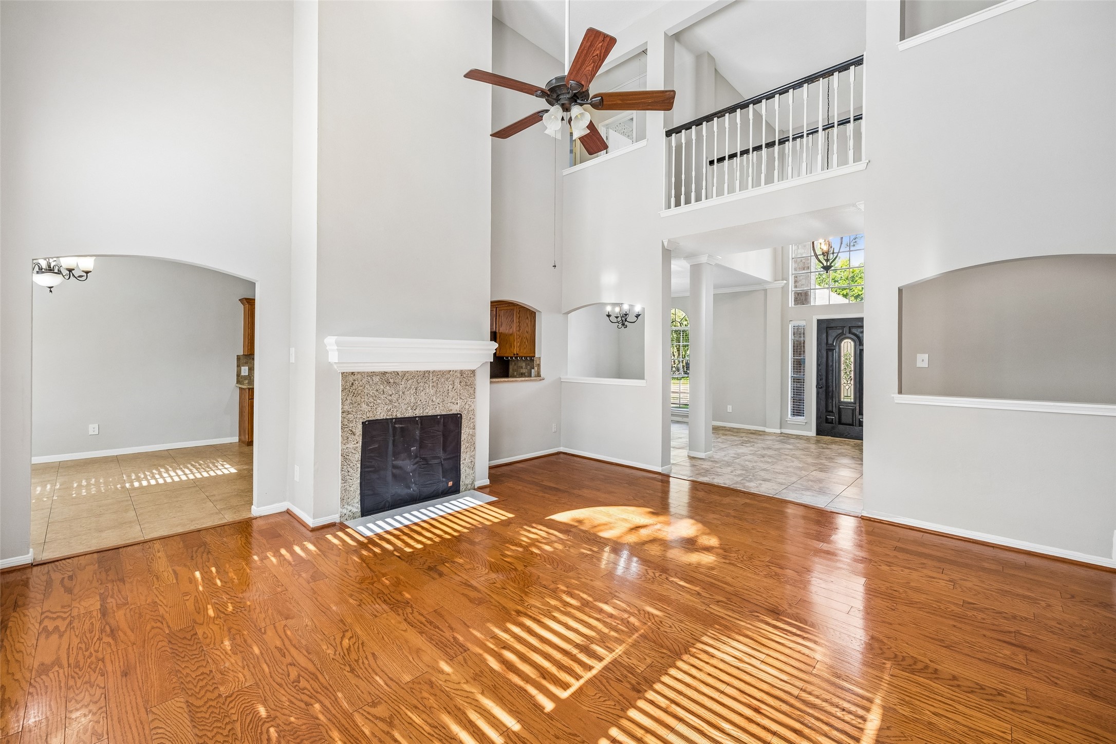 4031 Mission Valley Drive Property Photo 10