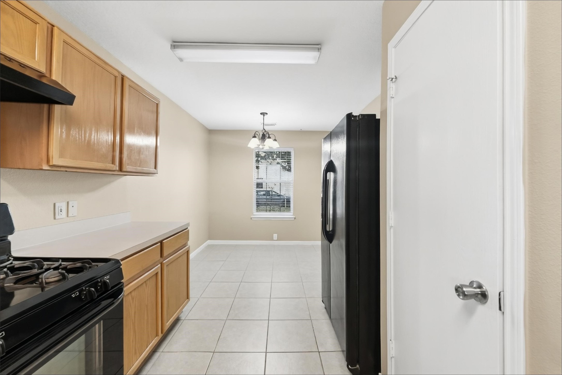 20115 Cypresswood Glen Property Photo 3