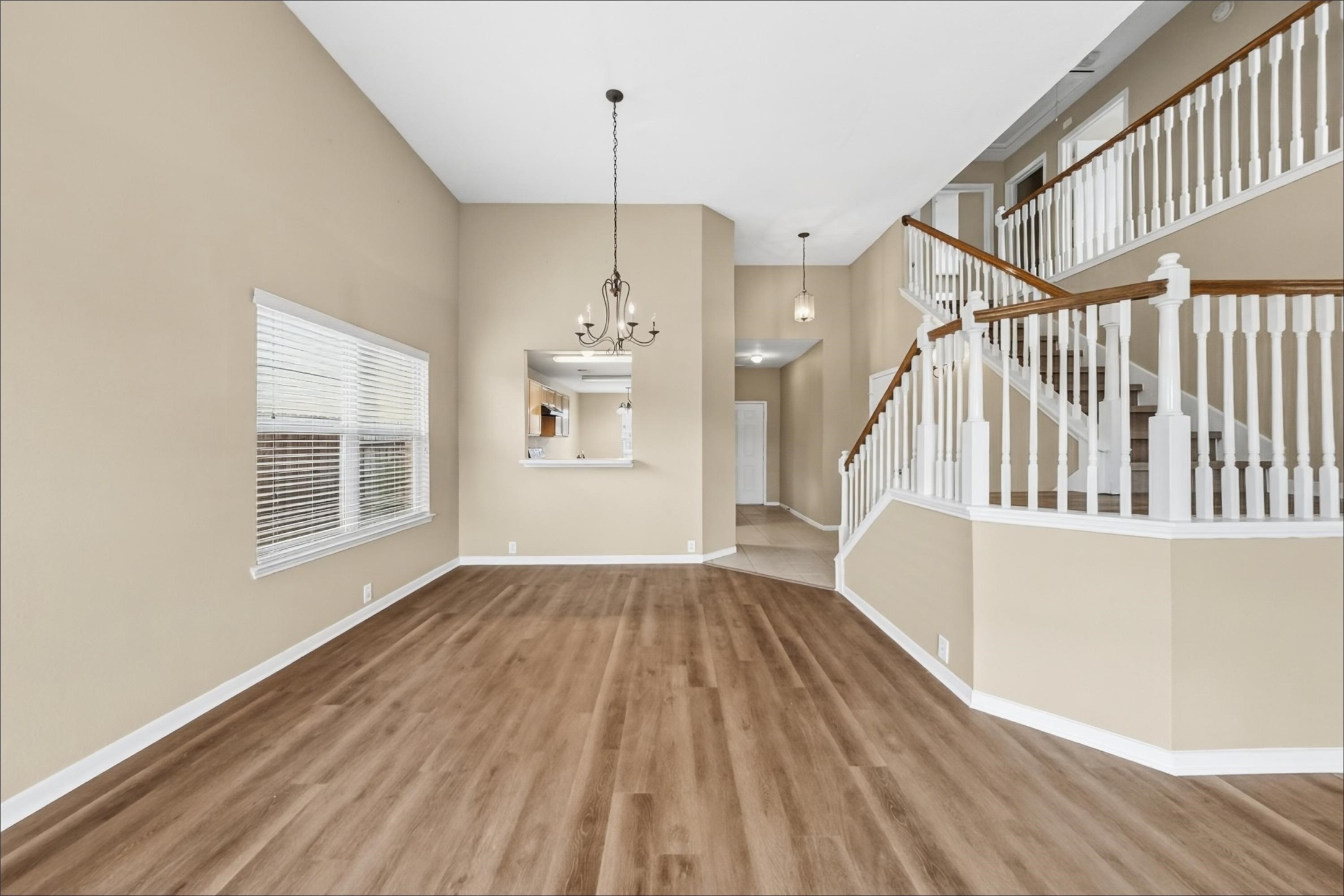 20115 Cypresswood Glen Property Photo 5