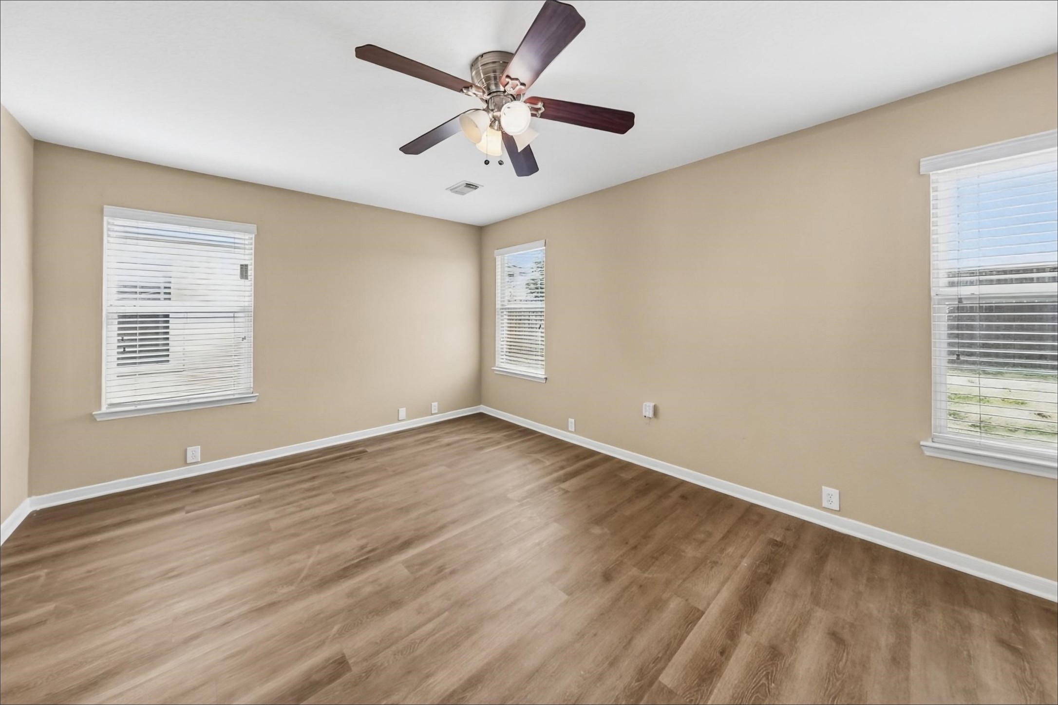 20115 Cypresswood Glen Property Photo 9