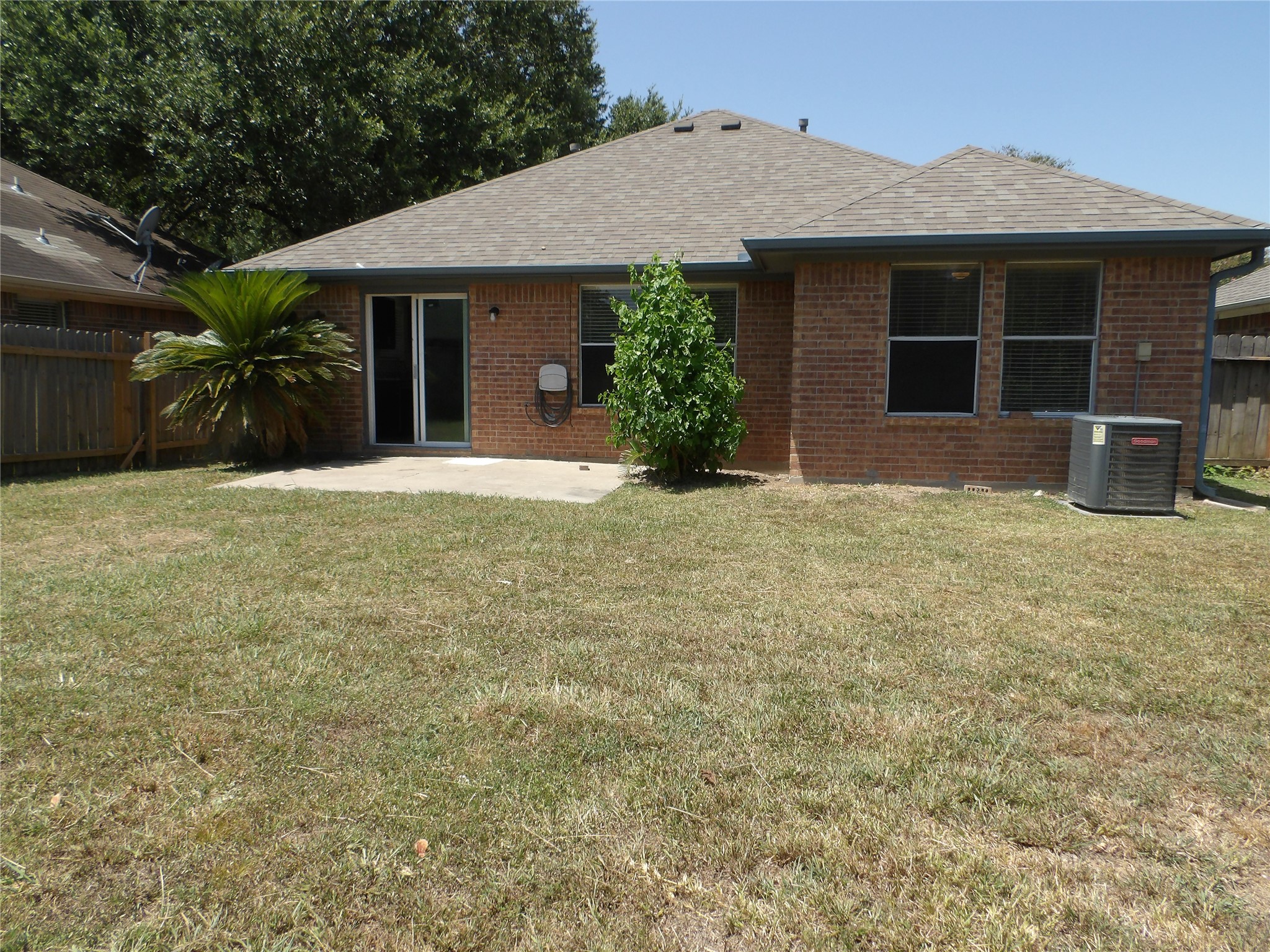 5914 Red River Drive Property Photo 3