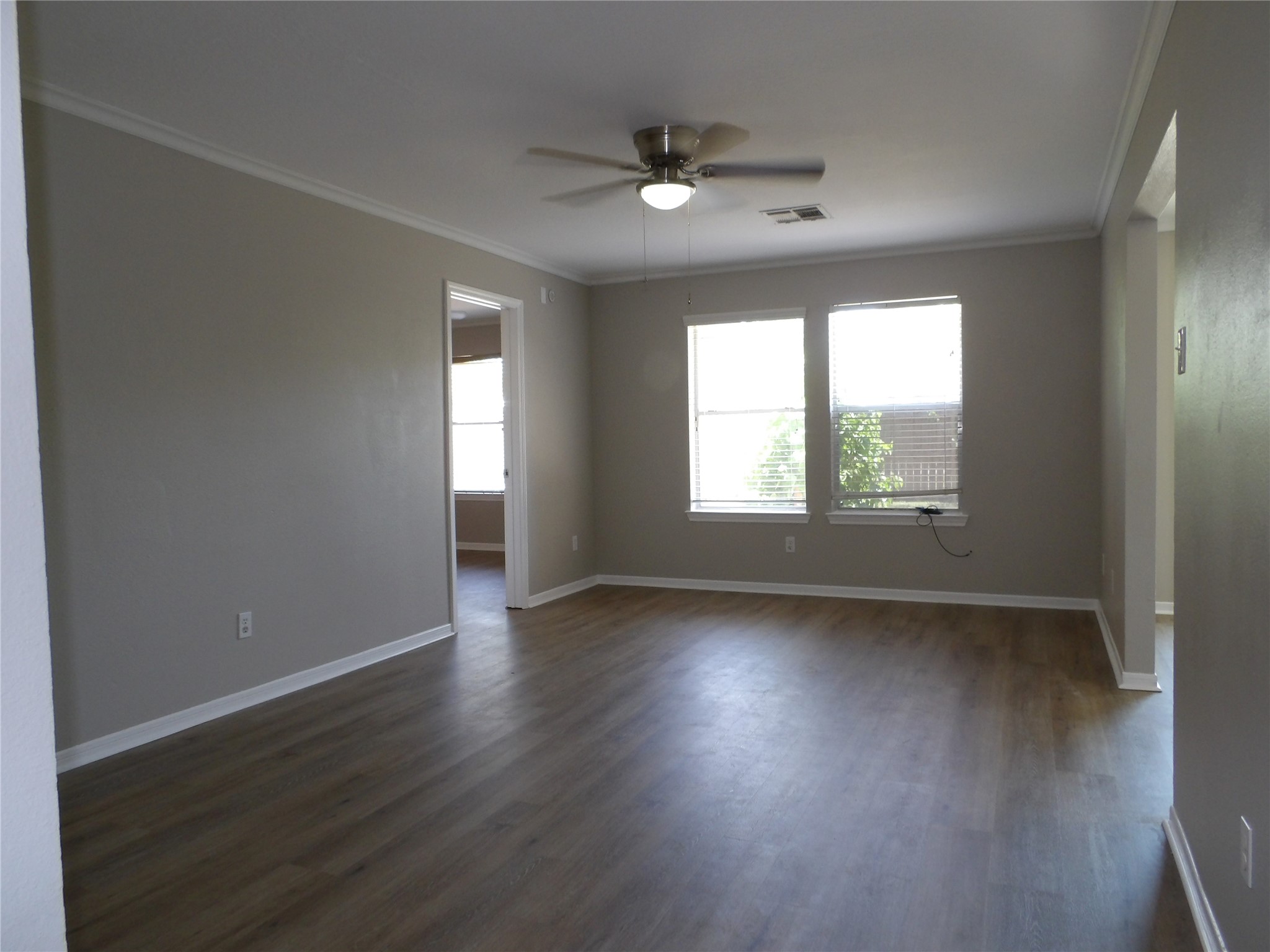 5914 Red River Drive Property Photo 4