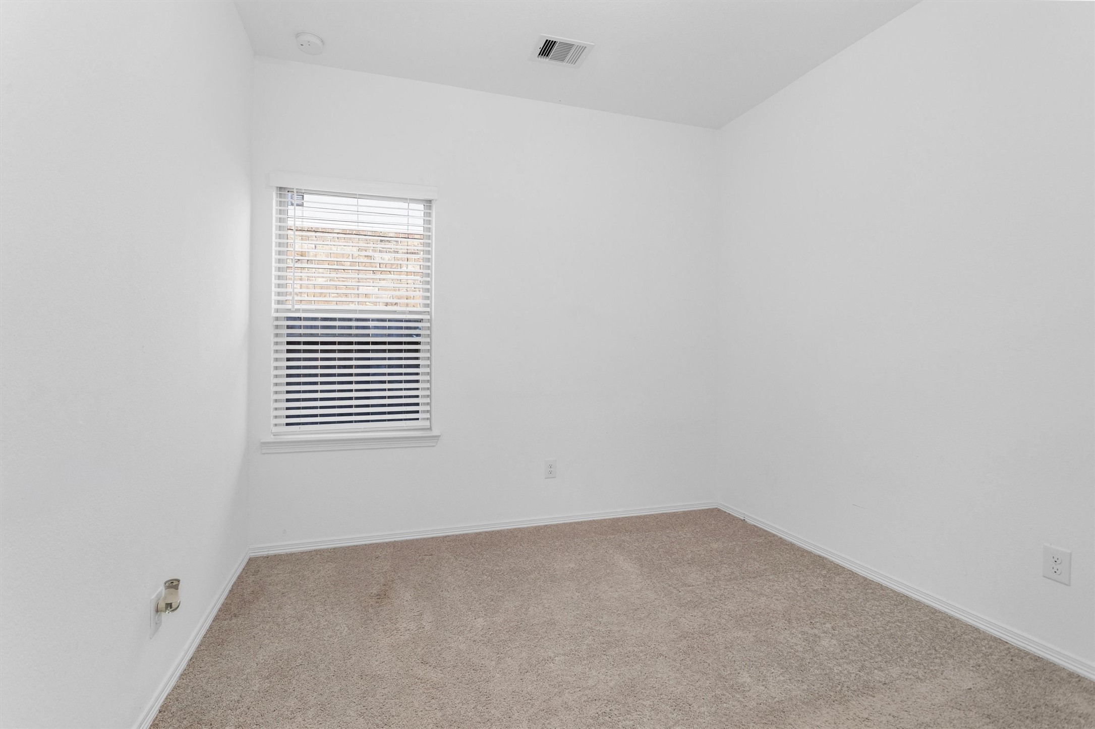 5742 Tabula Rasa Dr Property Photo 8