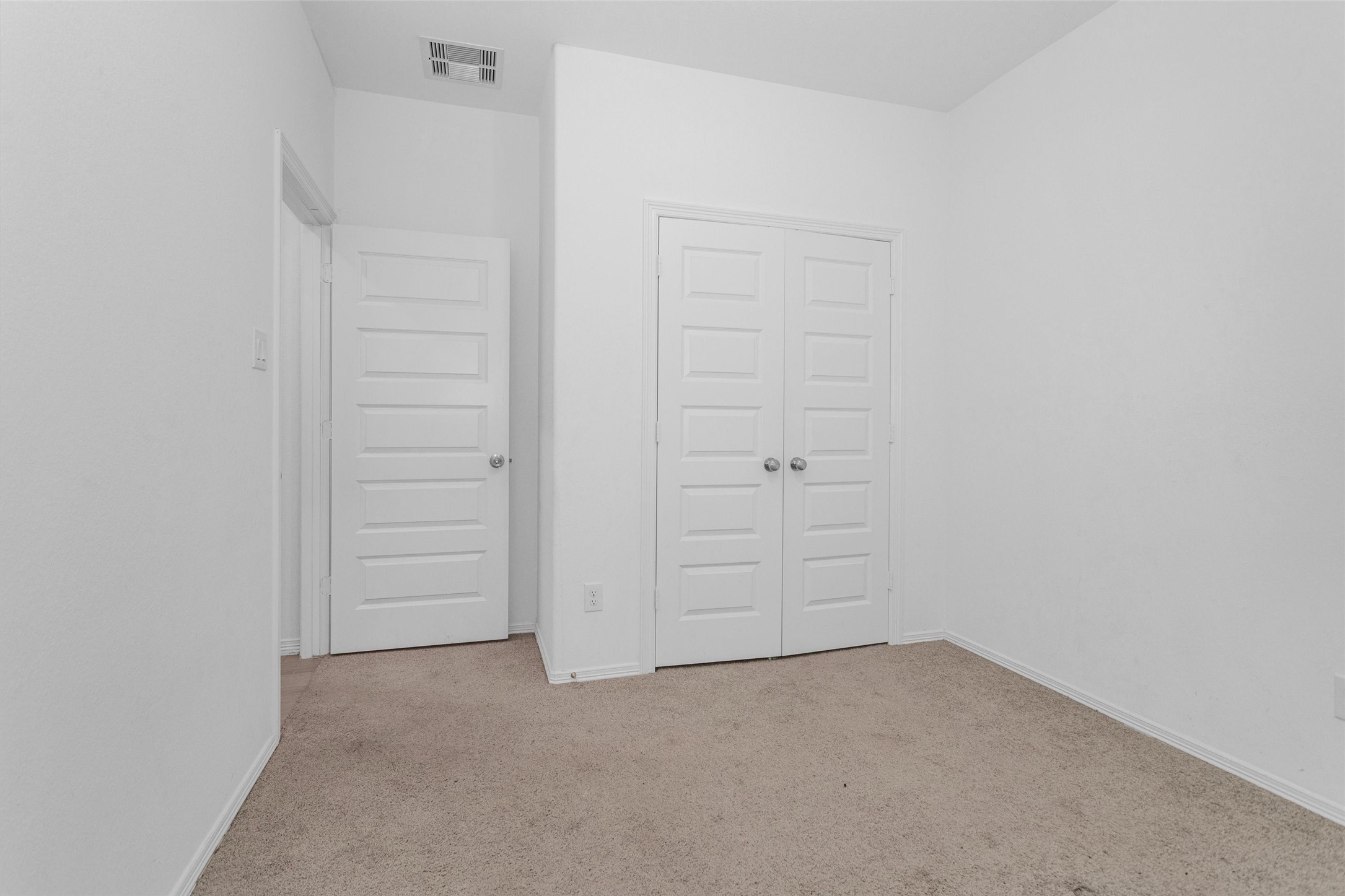 5742 Tabula Rasa Dr Property Photo 10