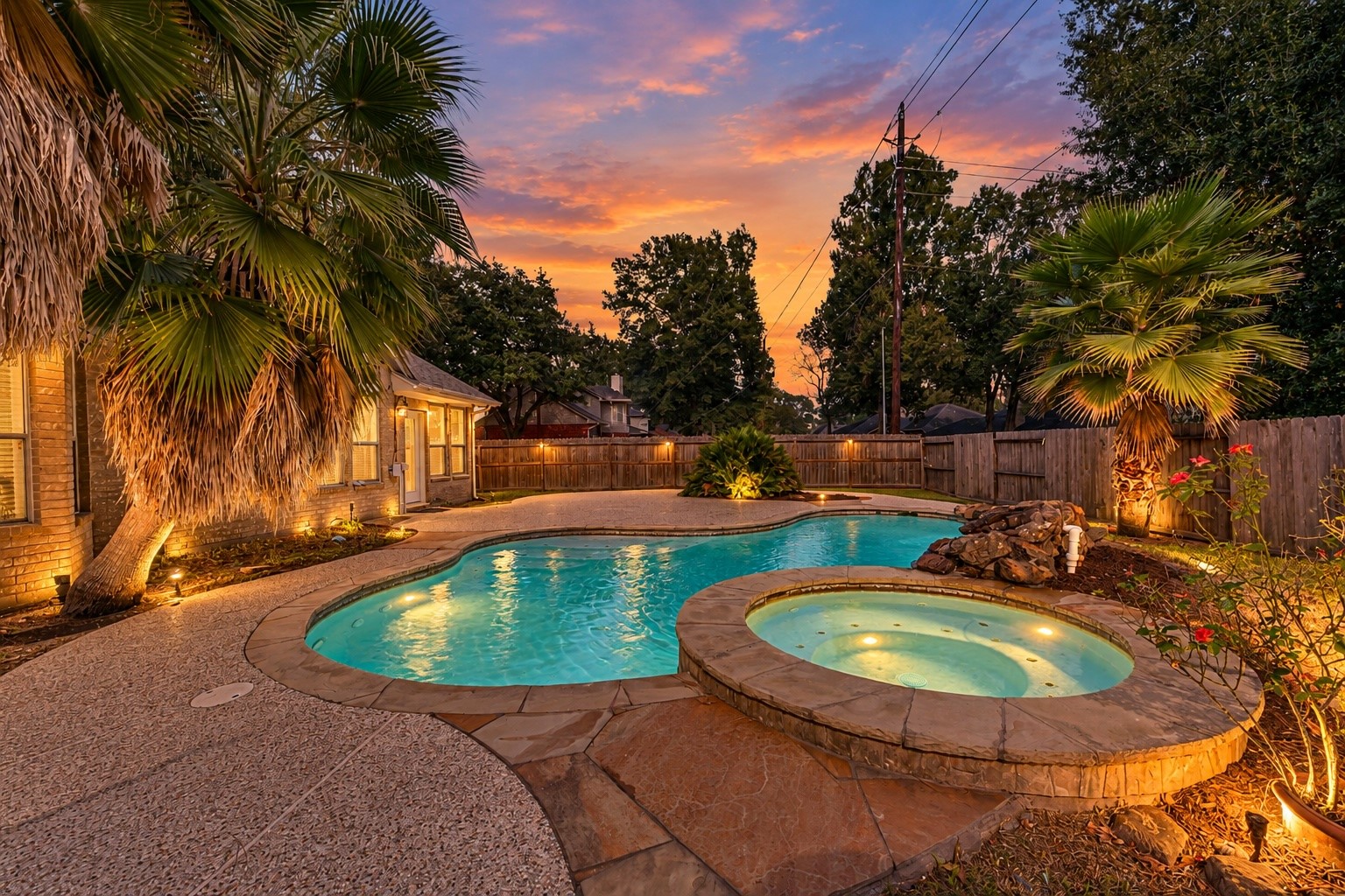 6338 Maple Spring Place Property Photo 3
