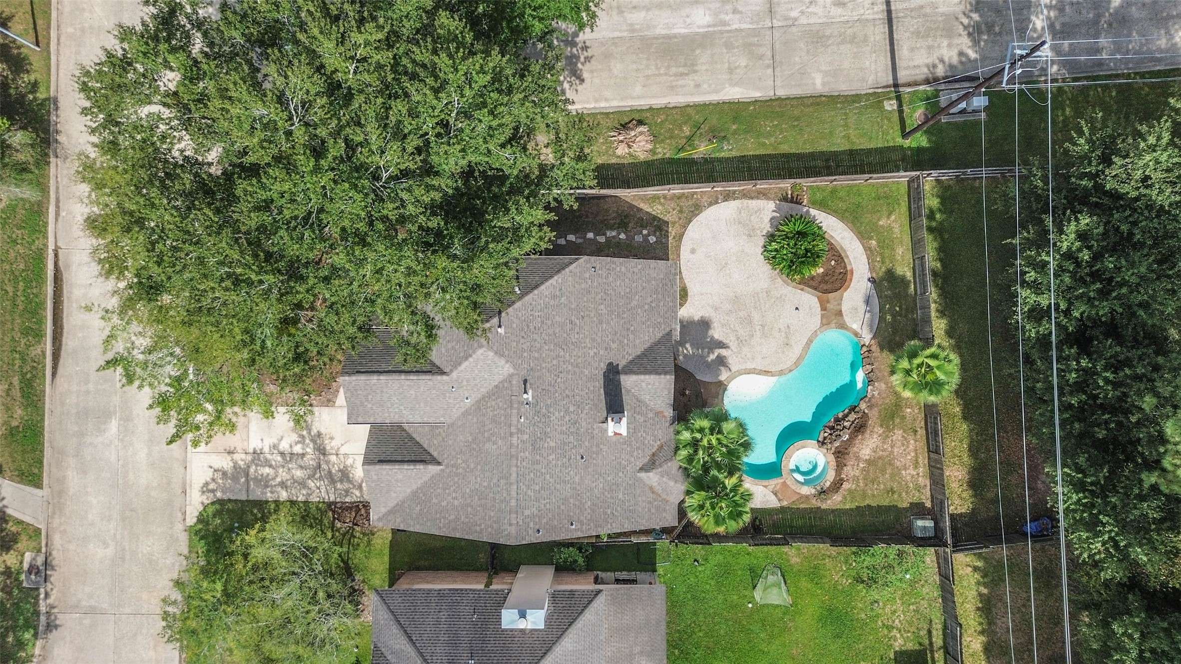 6338 Maple Spring Place Property Photo 7