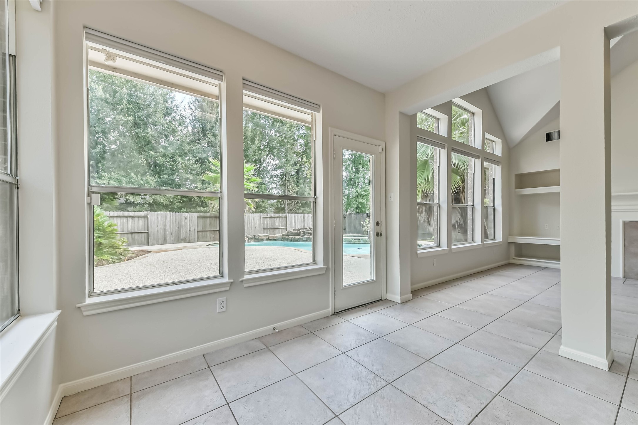 6338 Maple Spring Place Property Photo 18