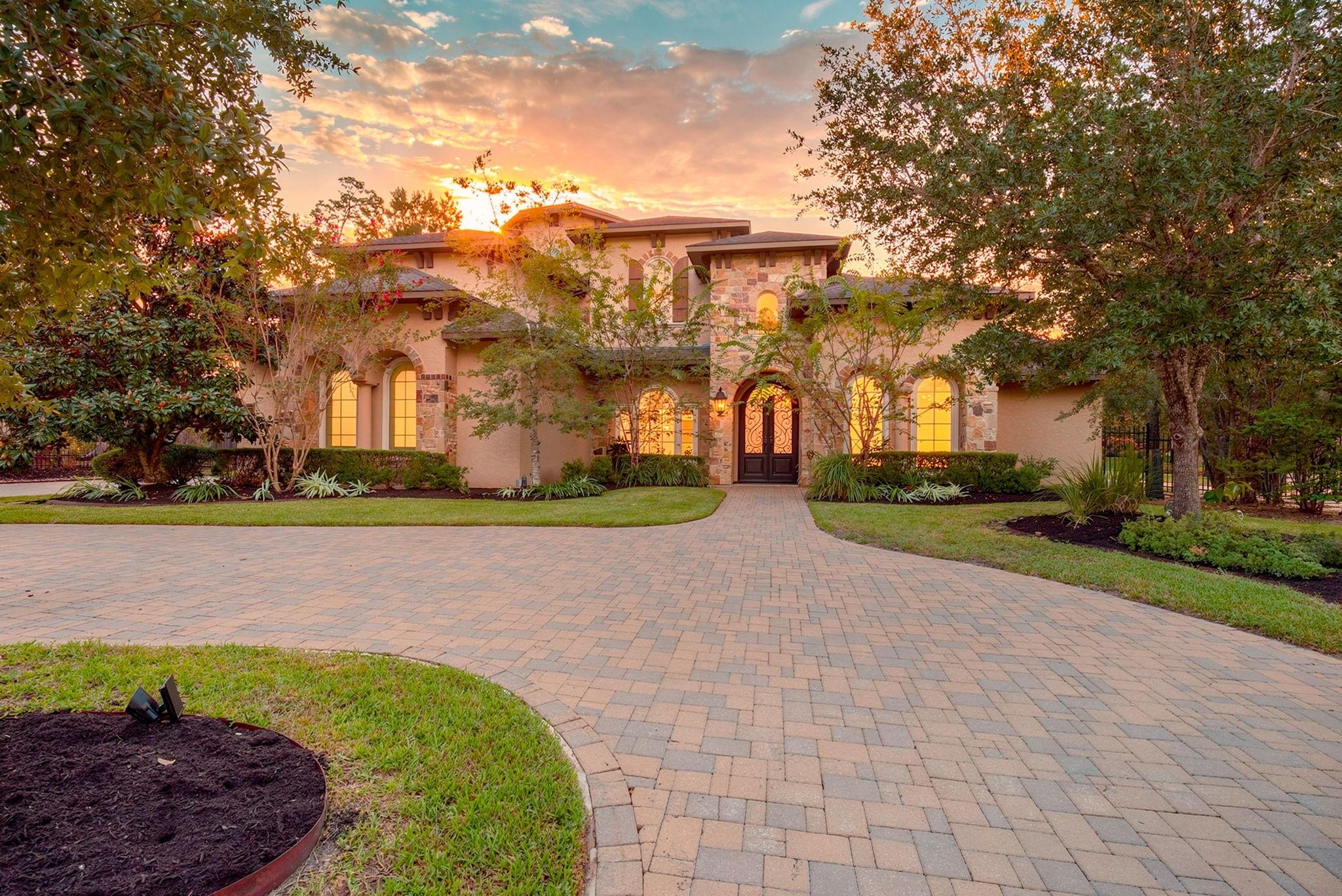 7 Player Ridge, The Woodlands Tx 77382 Property Photo 1
