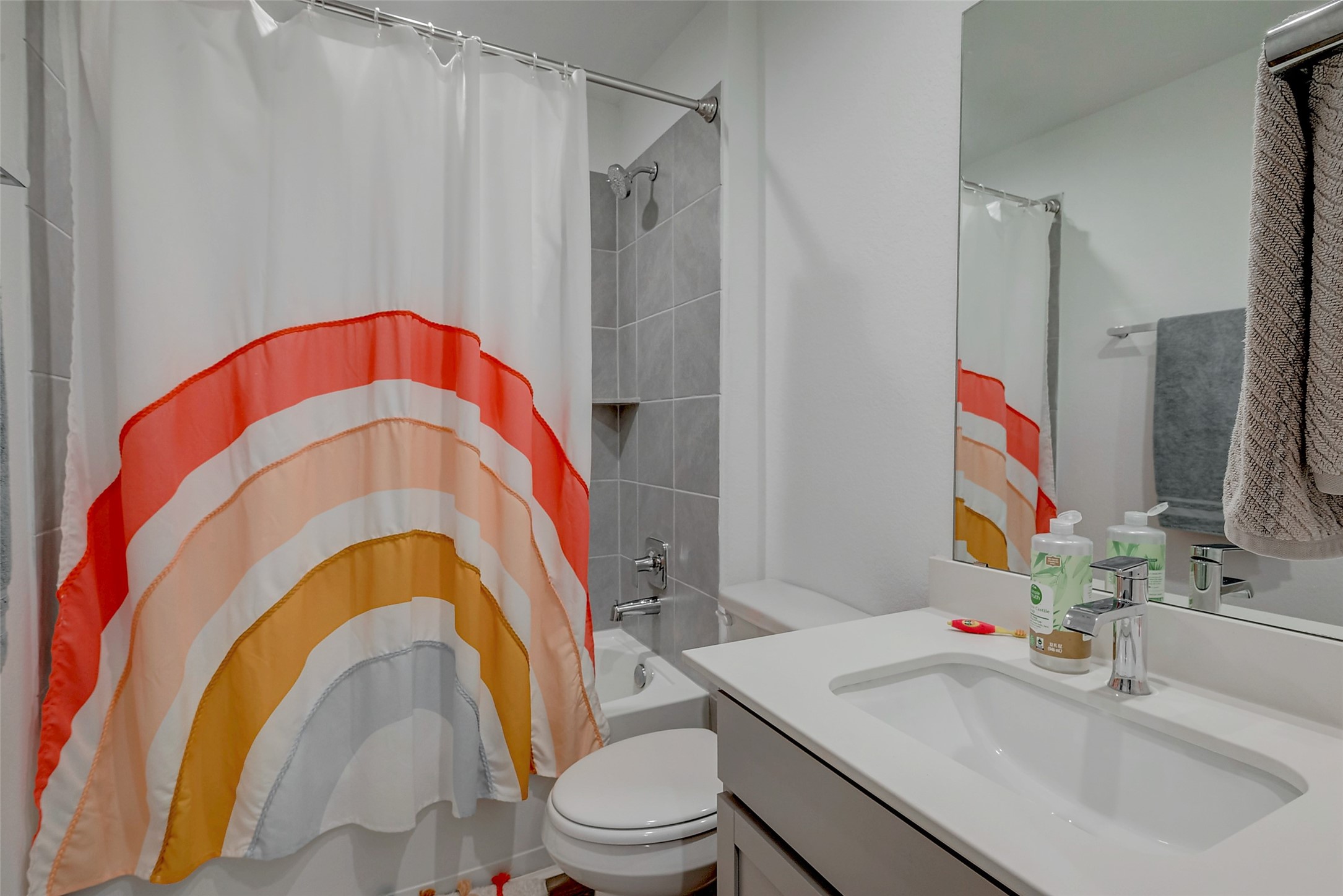 302 Dusty Bridle Lane Property Photo 17