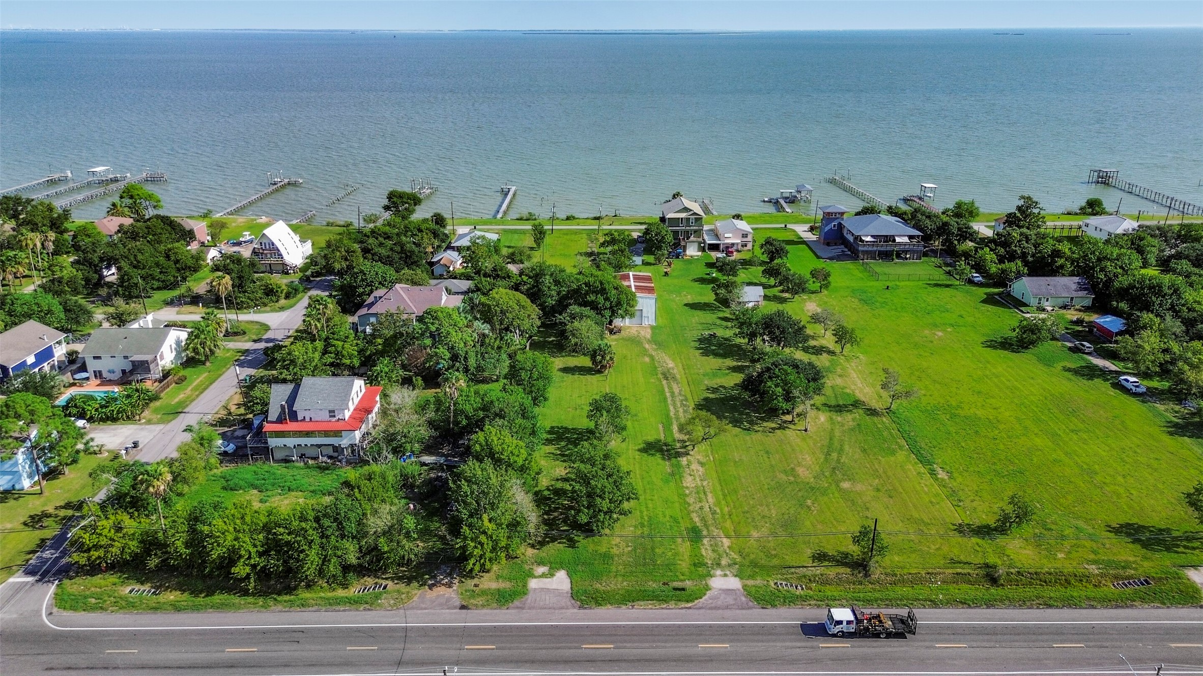 2480 E East Bayshore Drive