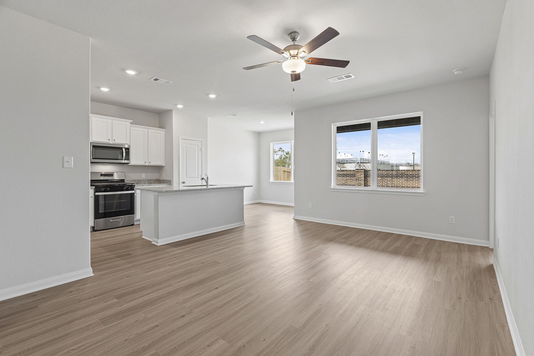 7522 Tipton Meadow Way Property Photo 4