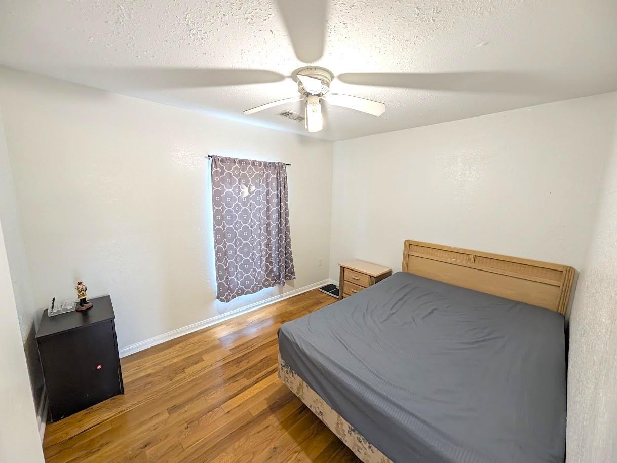 5817 Wayne Street, Houston Tx 77026 Property Photo 7