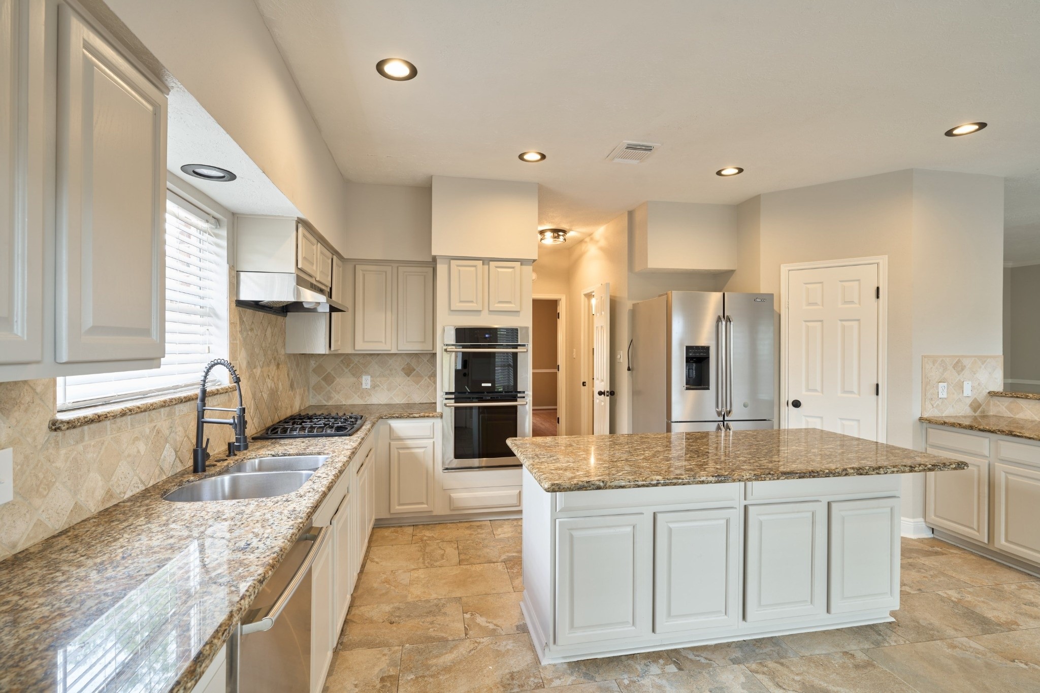 28130 Laura Court Property Photo 34