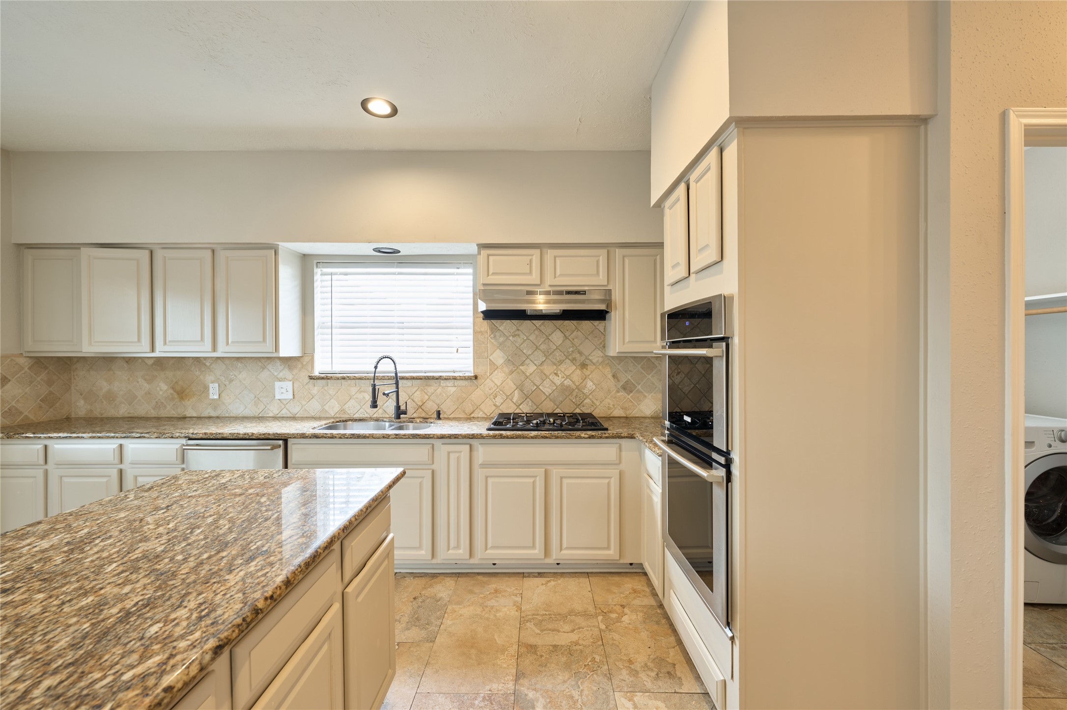 28130 Laura Court Property Photo 44
