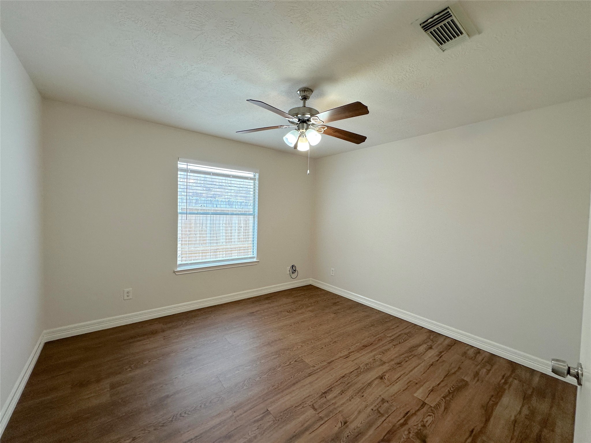 702 Danbury Park Lane Property Photo 9