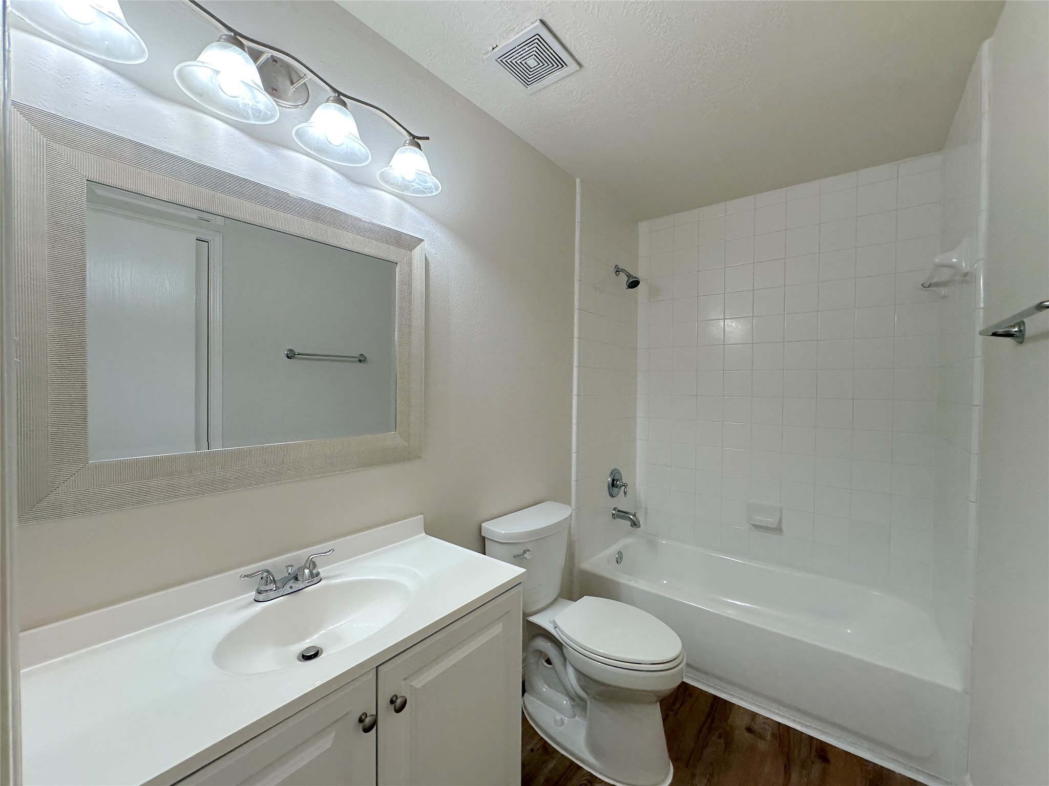 702 Danbury Park Lane Property Photo 10