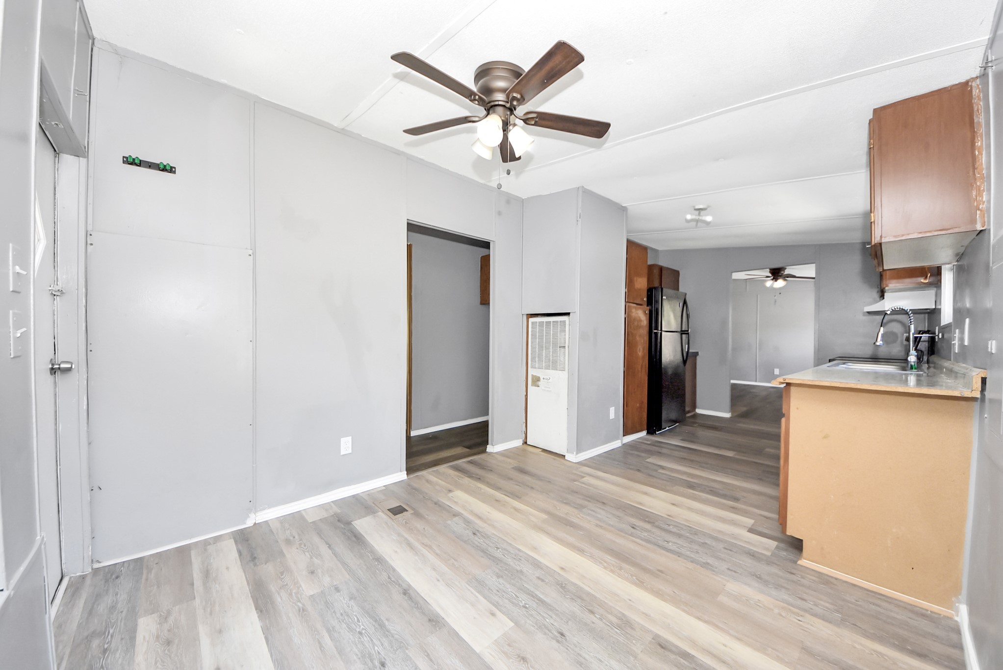 14009 Rustic Lane Property Photo 15
