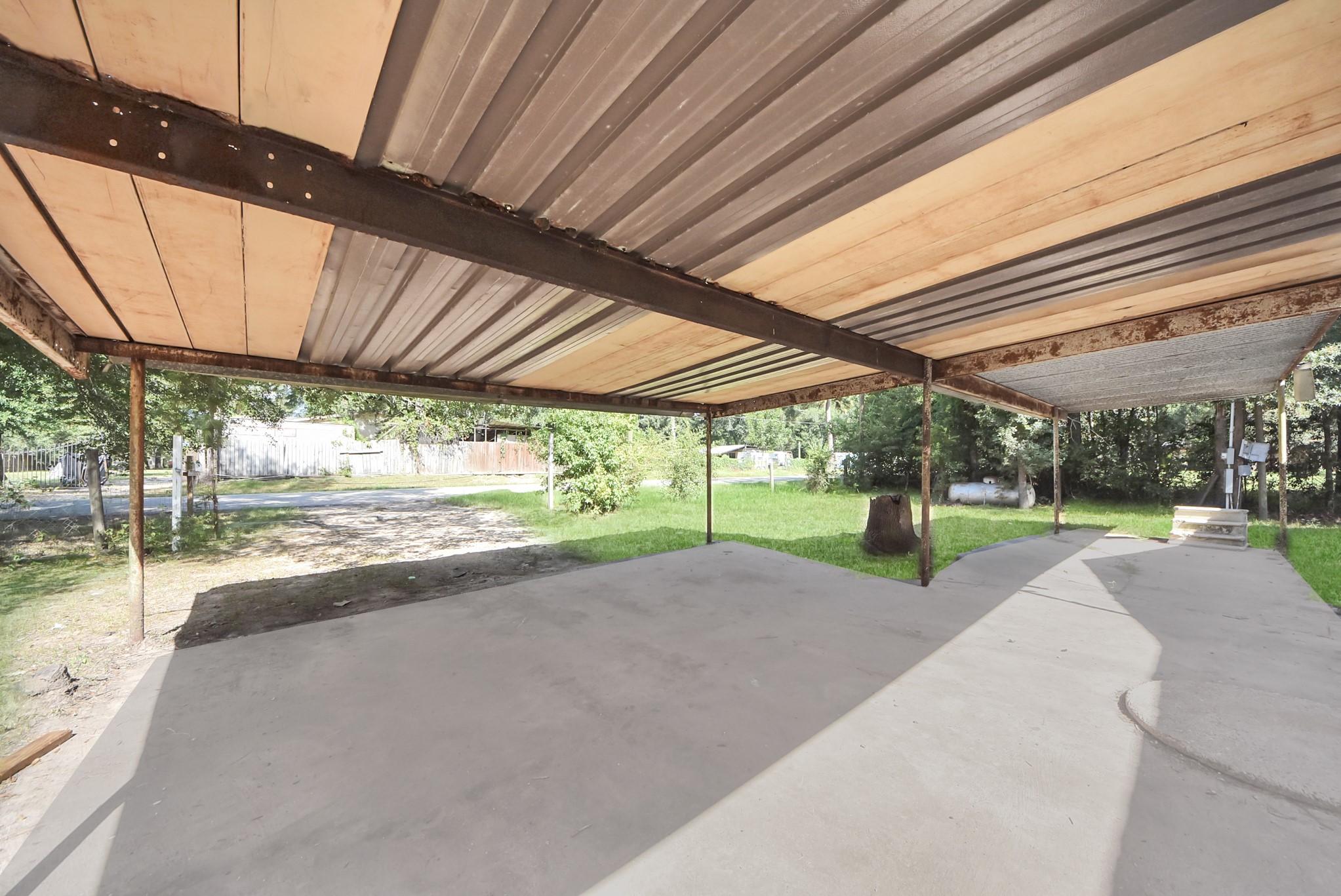 14009 Rustic Lane Property Photo 40
