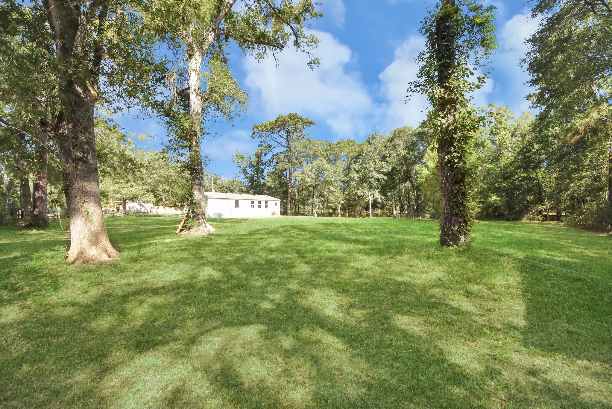 14009 Rustic Lane Property Photo 46