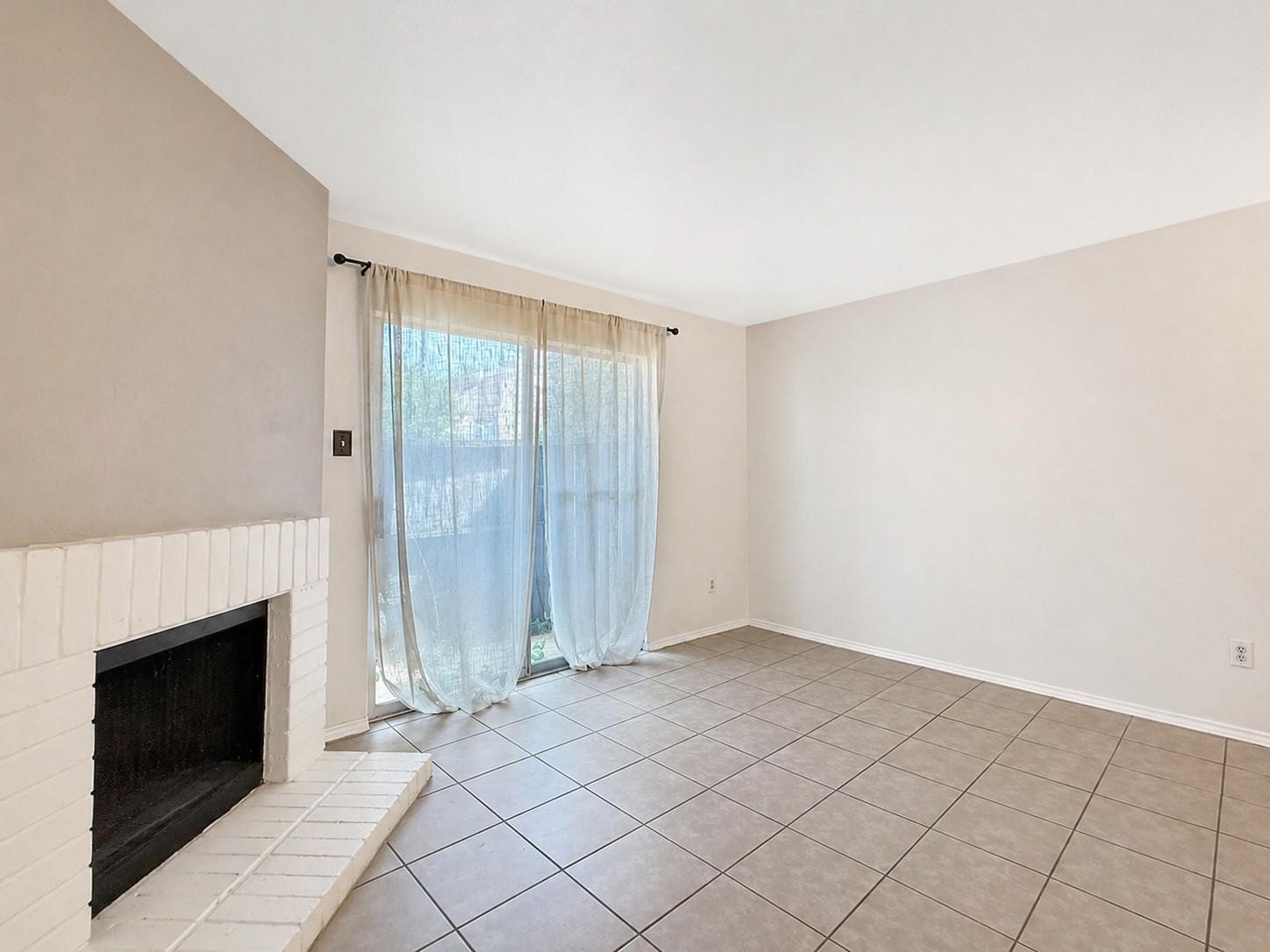 12905 Woodforest Boulevard 601 Property Photo 4