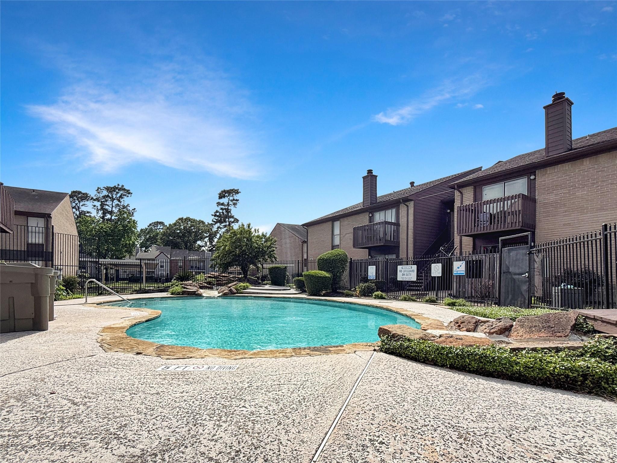 12905 Woodforest Boulevard 601 Property Photo 17