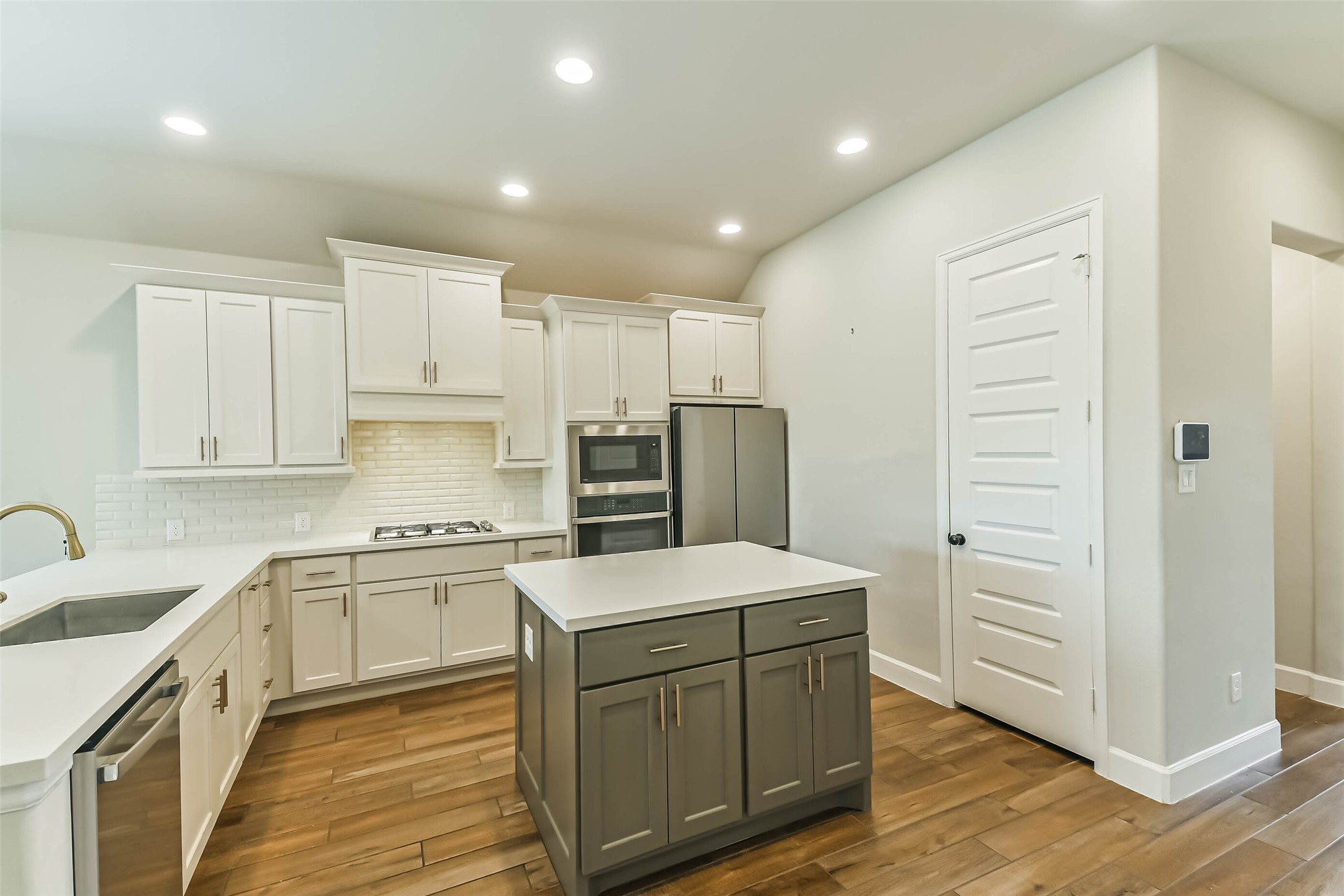 18903 Brego Lane Property Photo 13