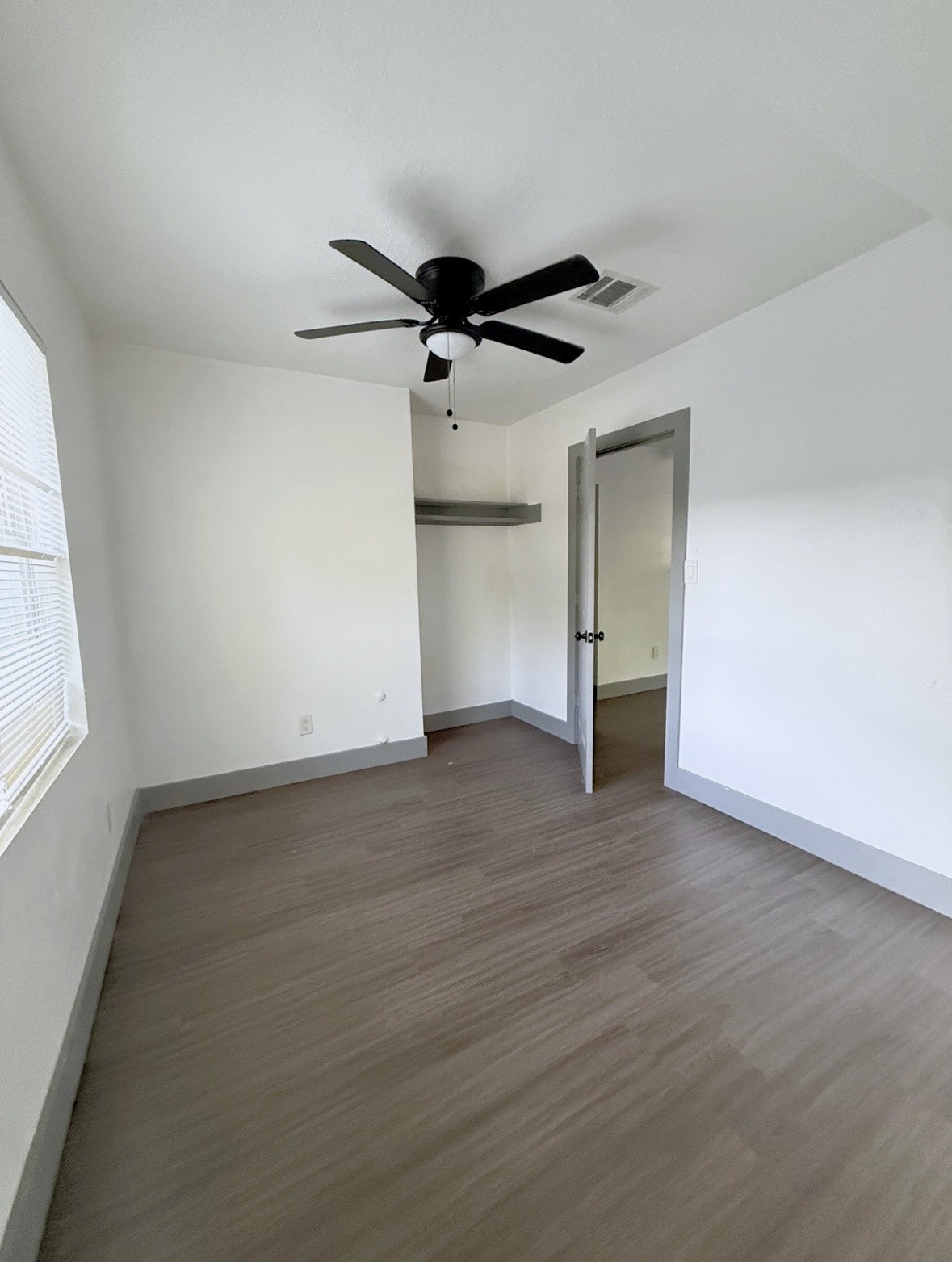 3415 Jackson Street 3 Property Photo 6