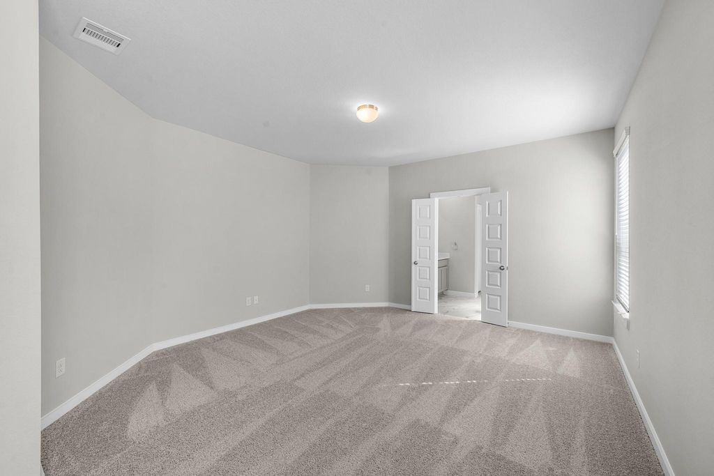 500 Fire Mountain Drive Property Photo 15
