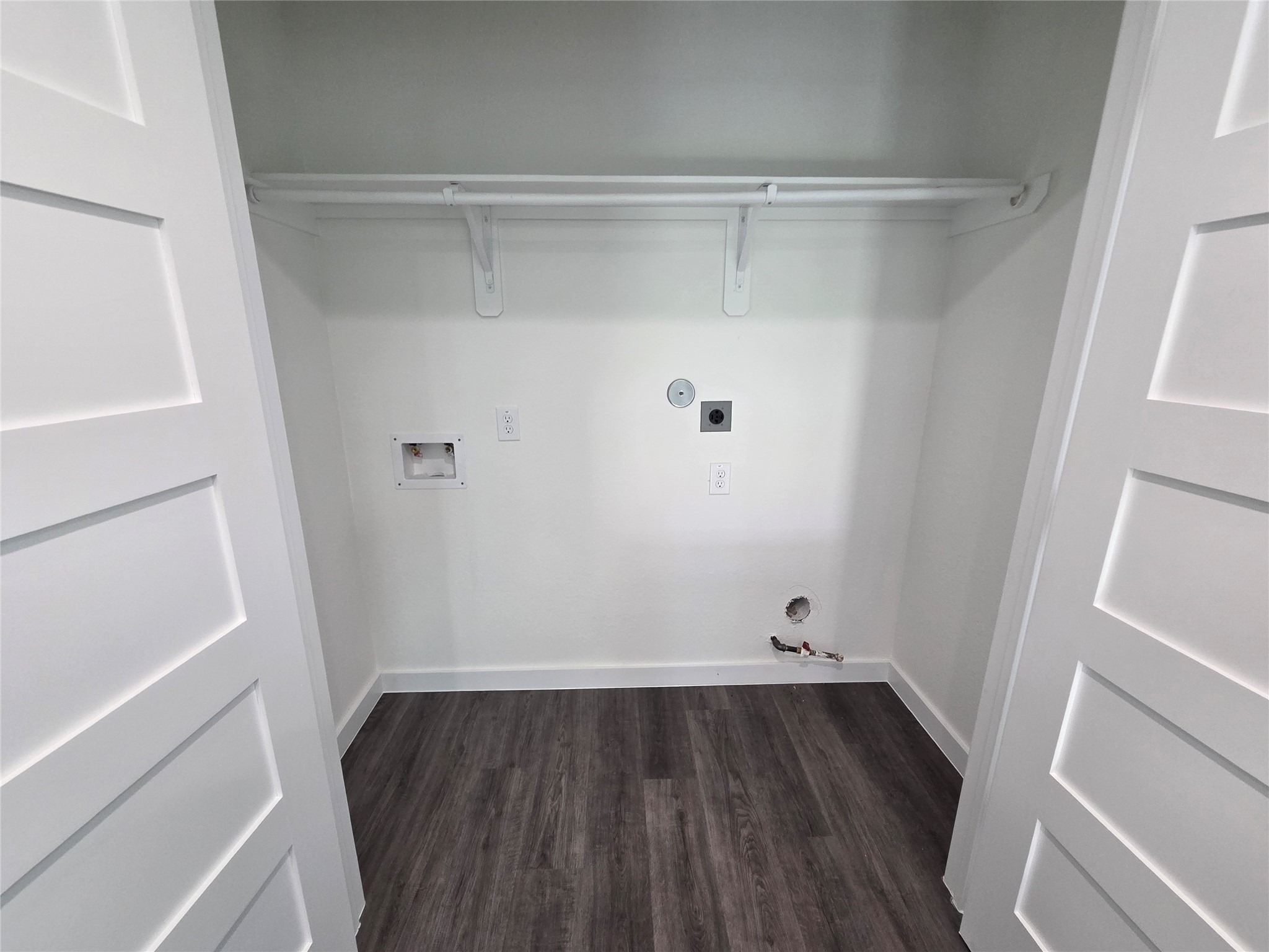 9806 Fillmore Street B Property Photo 9