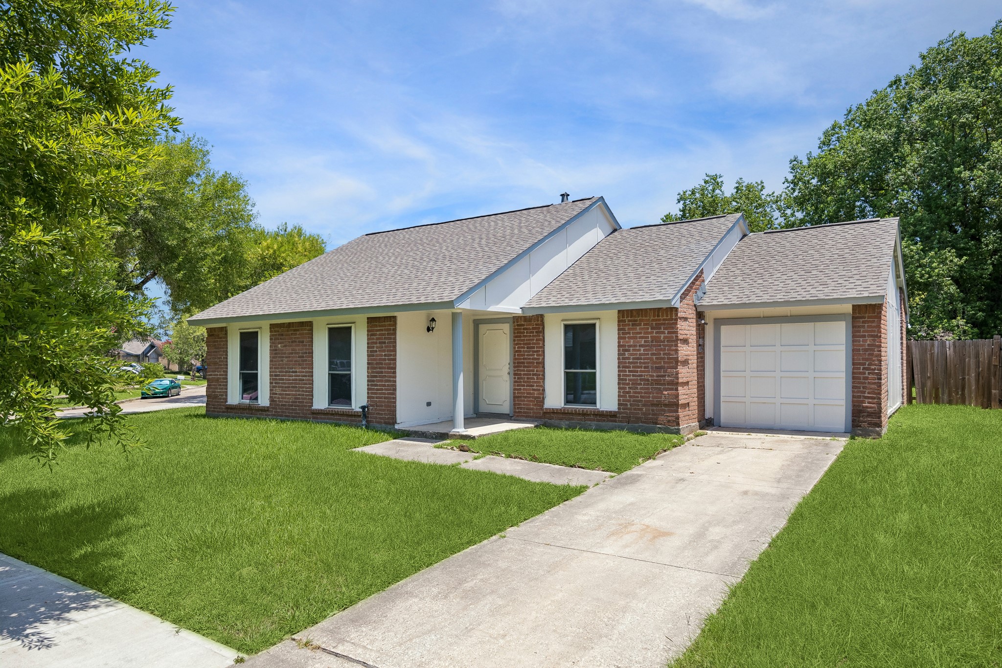 22738 Millgate Drive Property Photo 1