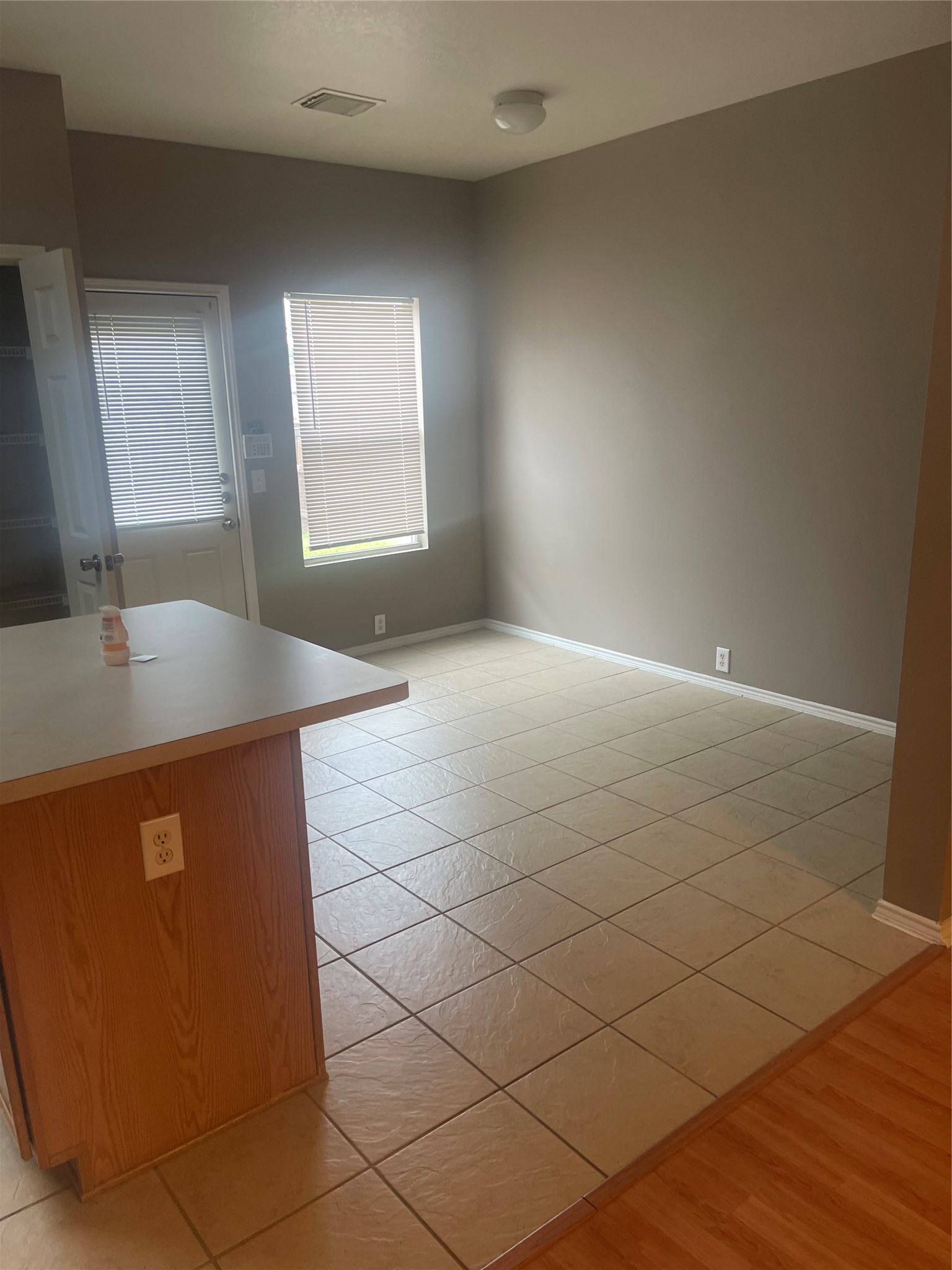 2215 Walnut Fair Lane Property Photo 3
