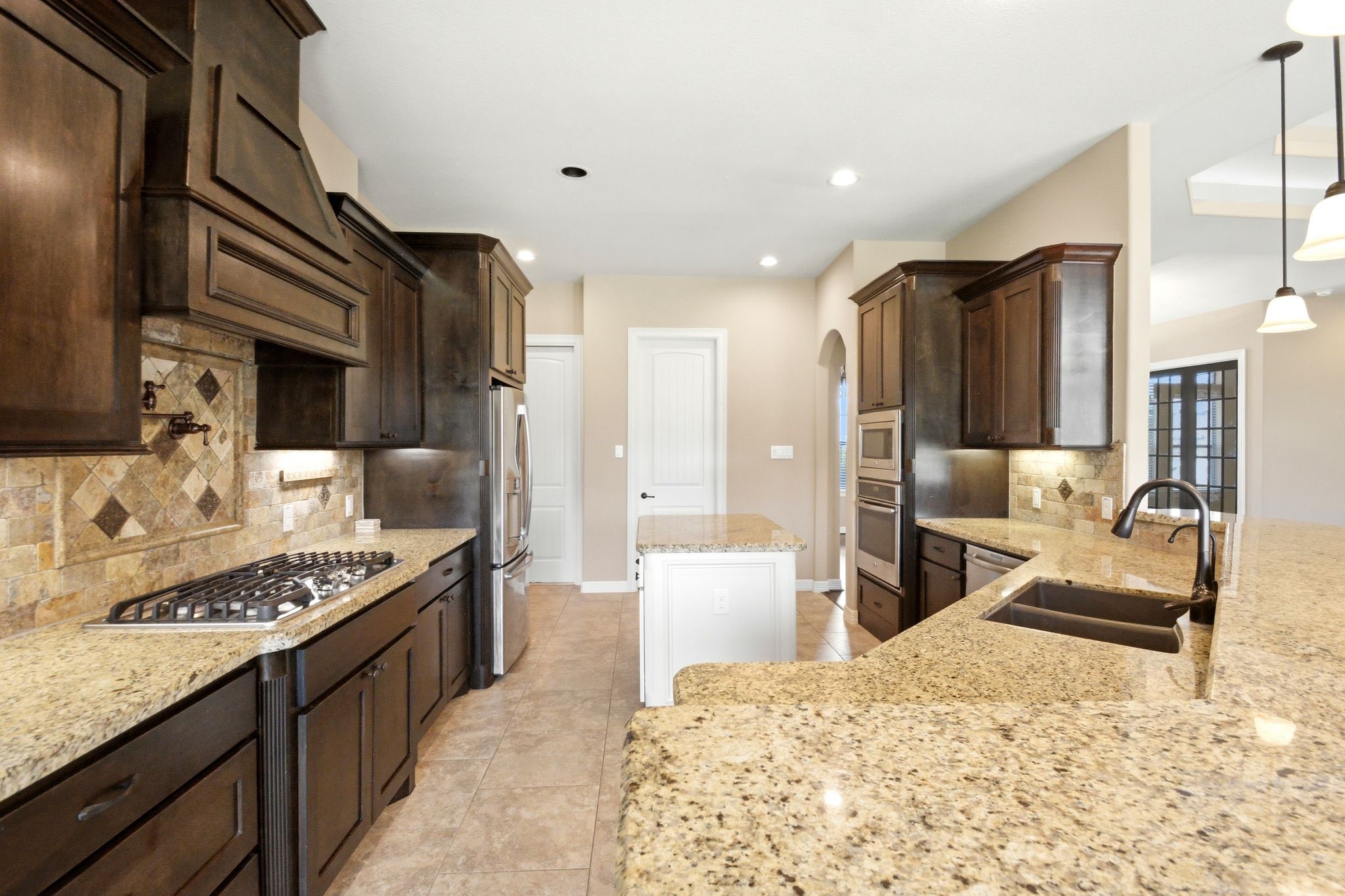 18840 Serene Water Drive Property Photo 11