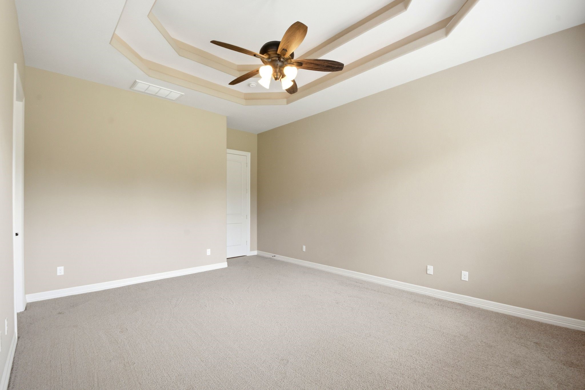 18840 Serene Water Drive Property Photo 17