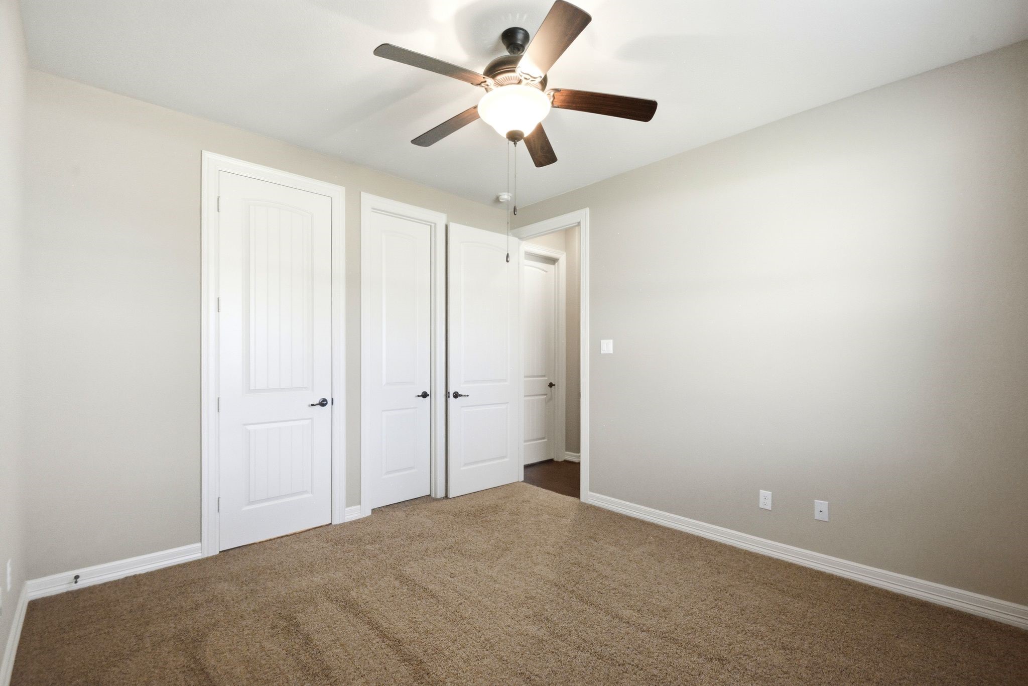 18840 Serene Water Drive Property Photo 27