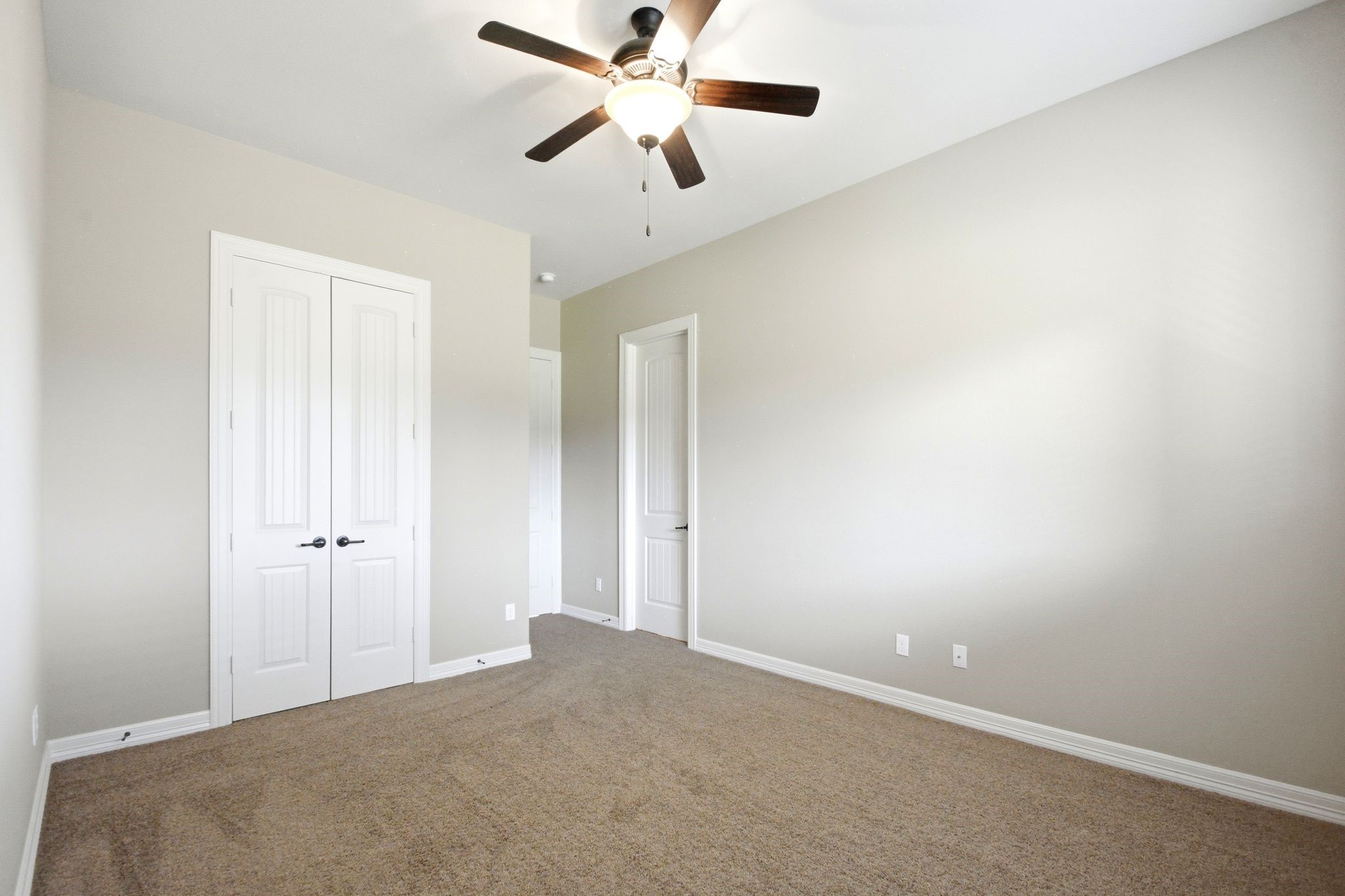 18840 Serene Water Drive Property Photo 33