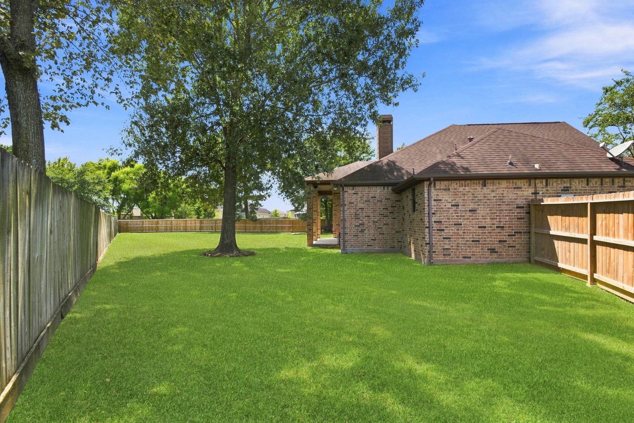 18840 Serene Water Drive Property Photo 43