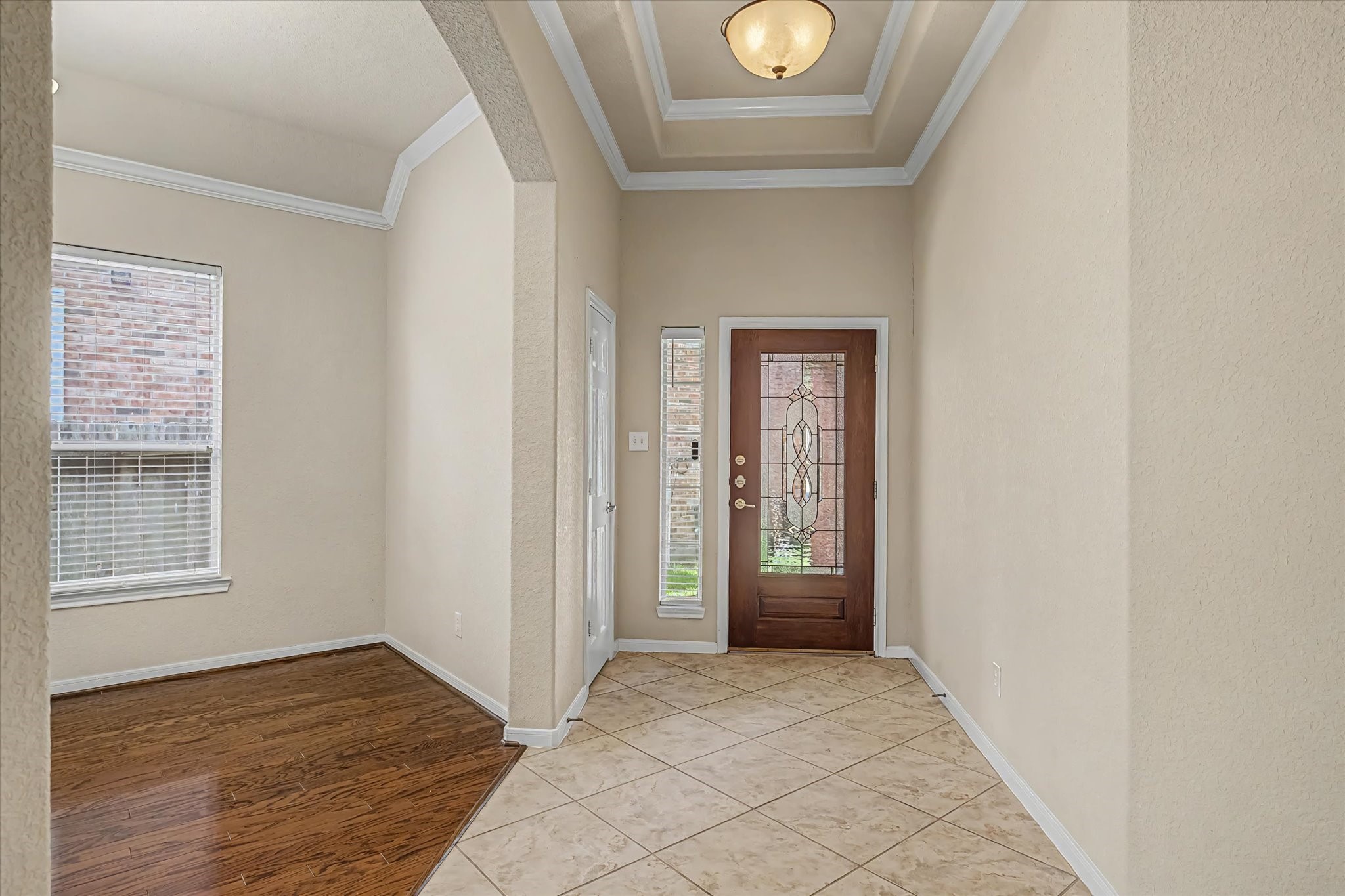9706 Parsonsfield Lane Property Photo 3