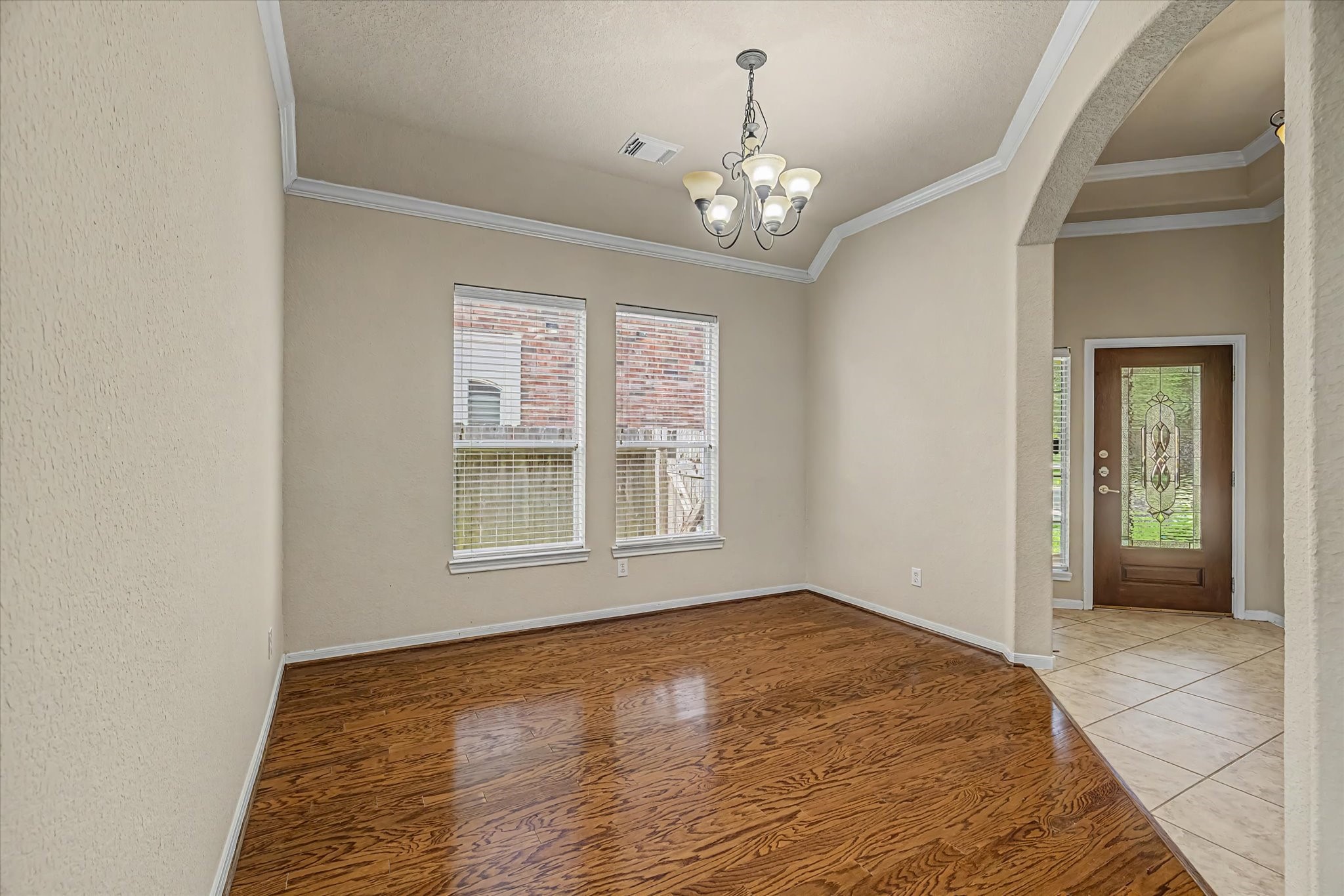 9706 Parsonsfield Lane Property Photo 4