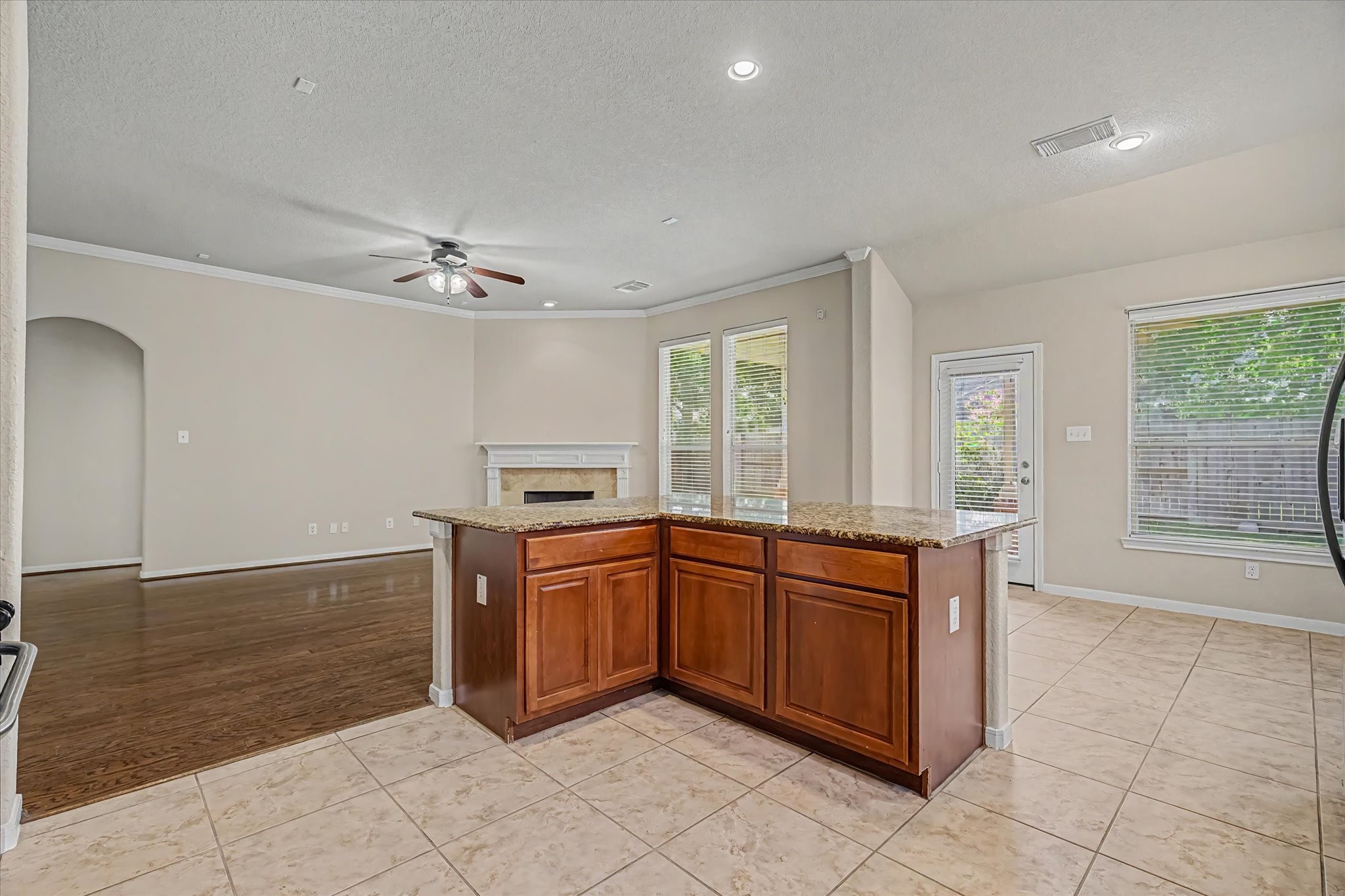 9706 Parsonsfield Lane Property Photo 12