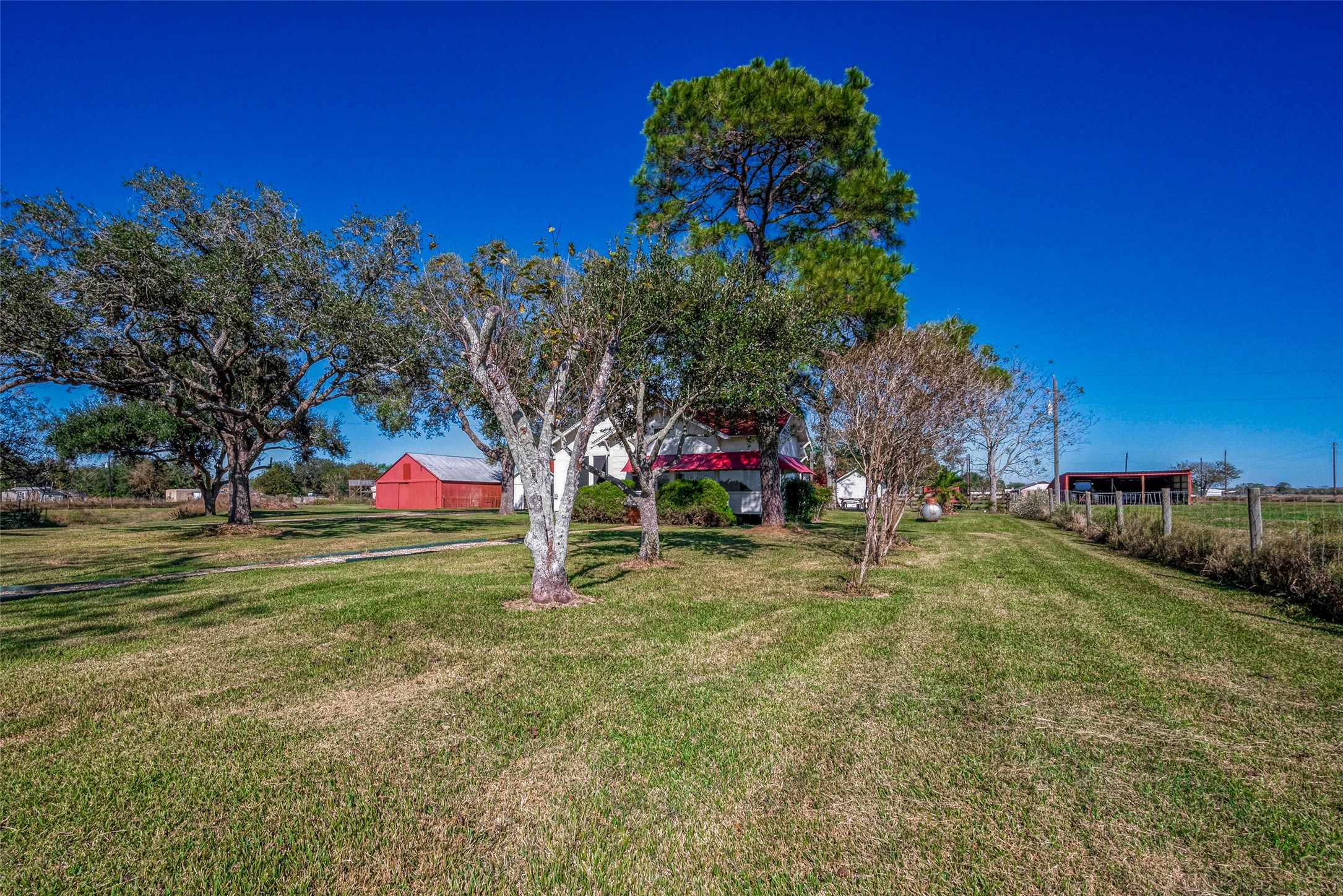 3415 Fm 360 Road Property Photo 5