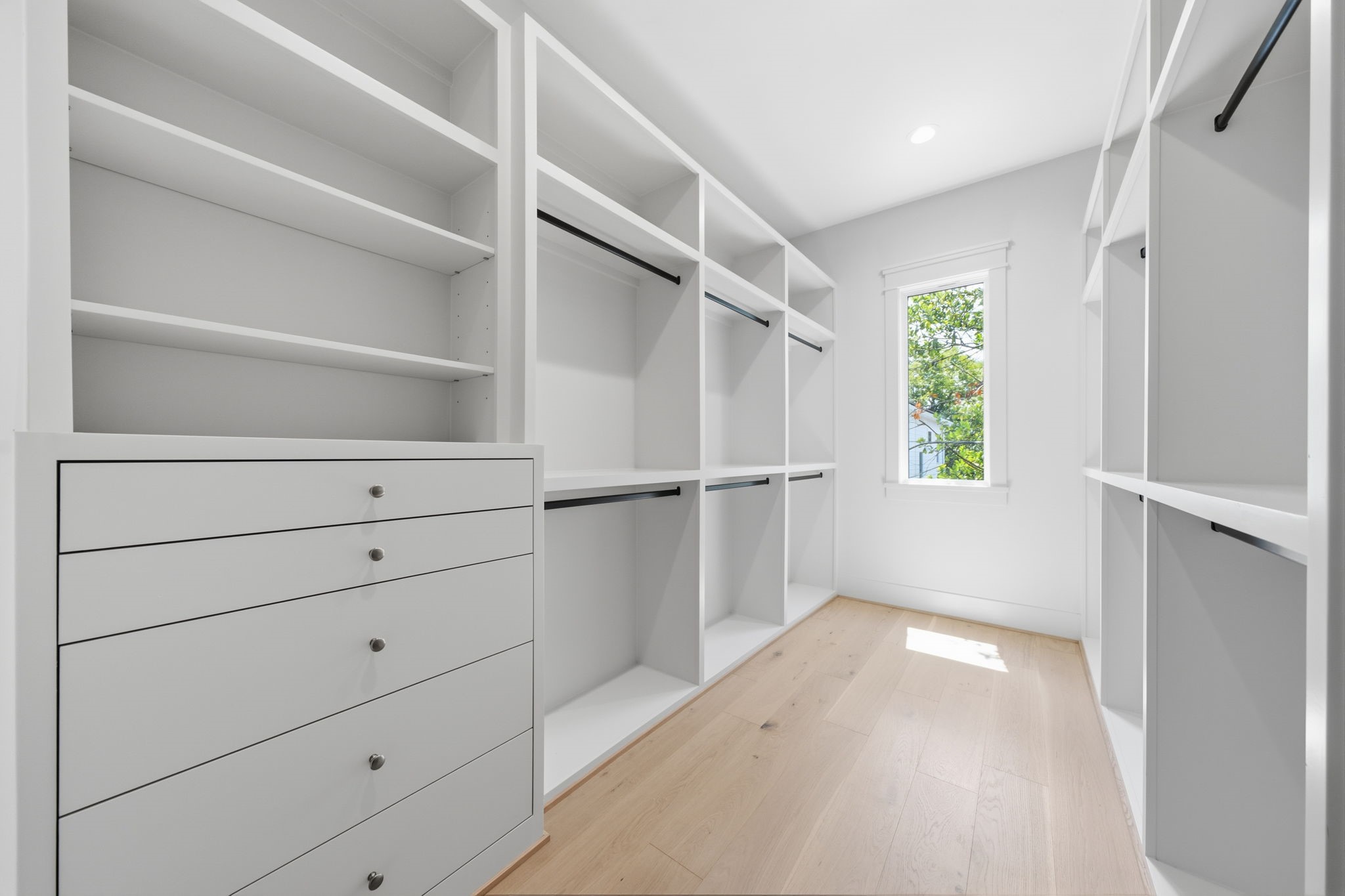 906 Bayland Avenue Property Photo 26