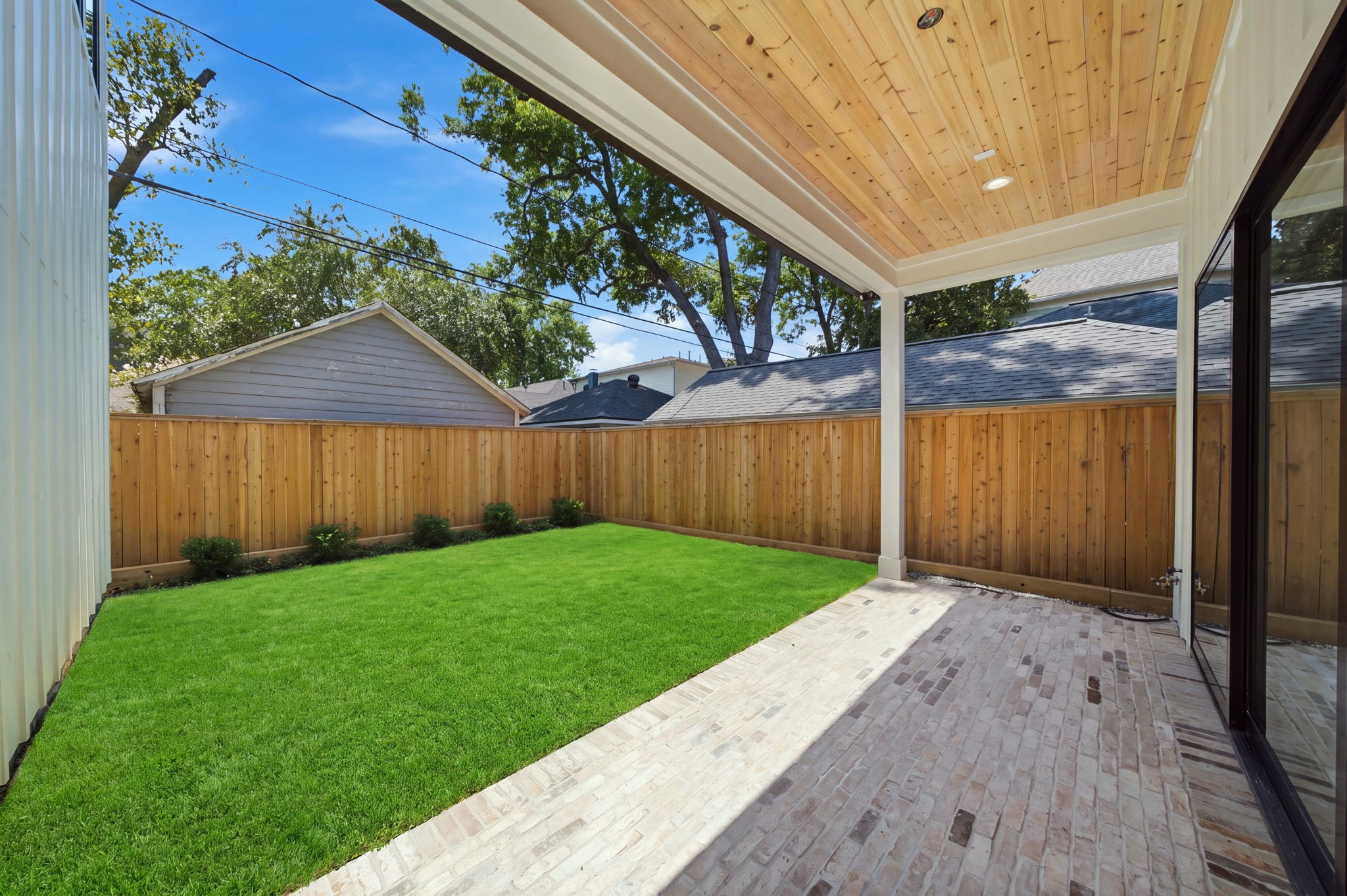 906 Bayland Avenue Property Photo 37