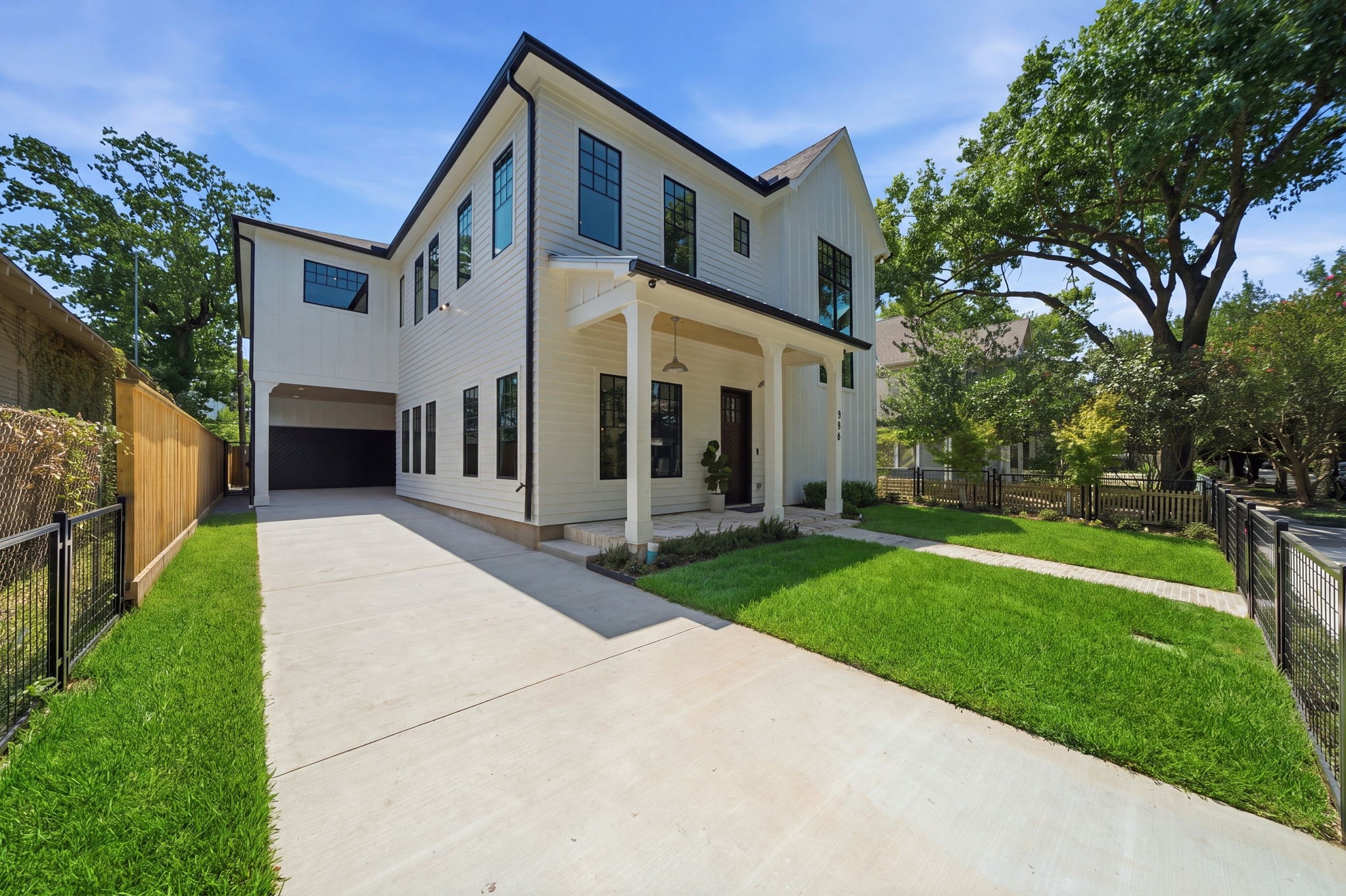 906 Bayland Avenue Property Photo 45