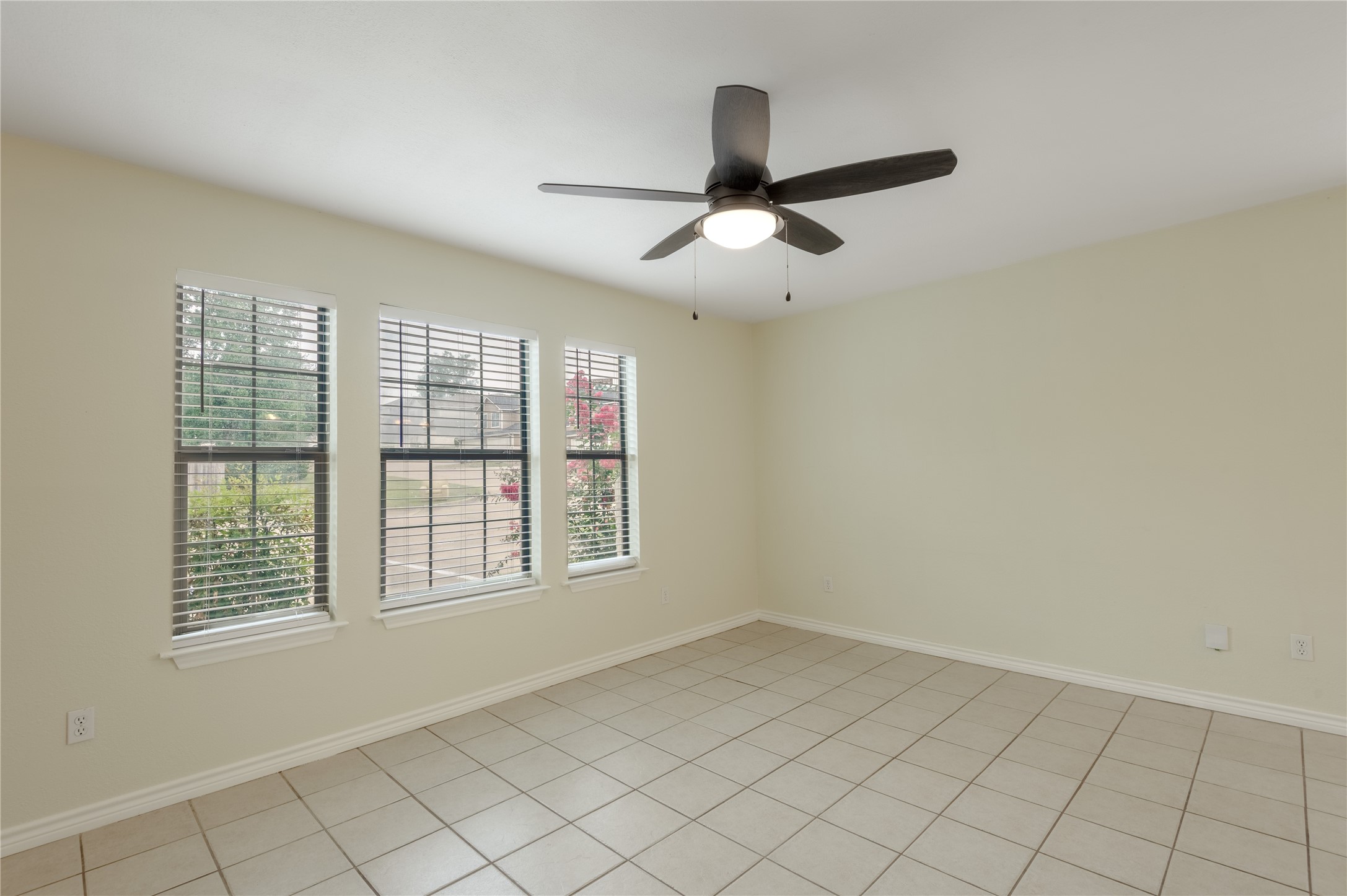101 Yegua Circle Property Photo 5