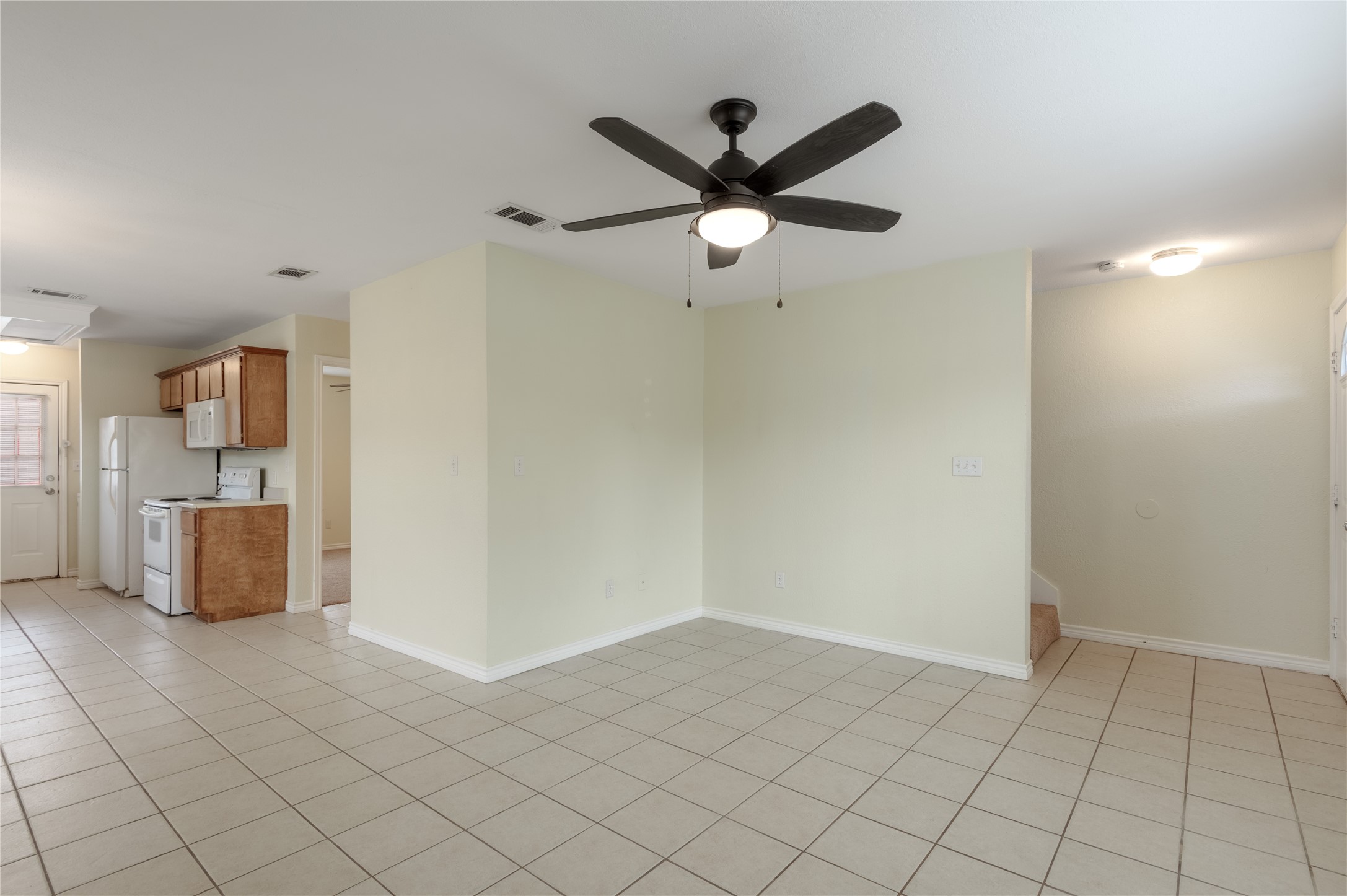 101 Yegua Circle Property Photo 6