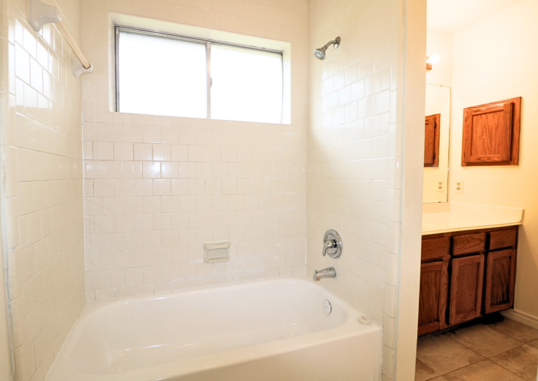 16322 Ginger Run Way Property Photo 18