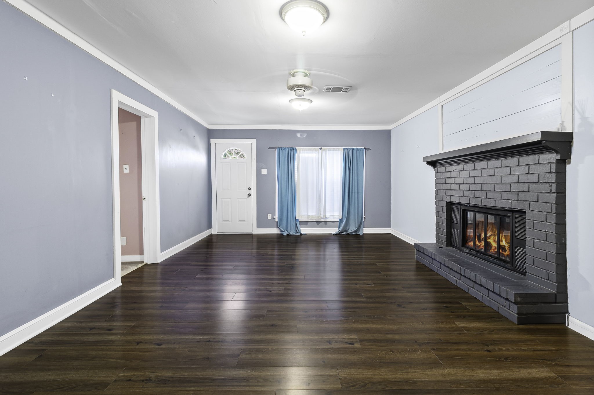 712 N Pine Avenue Property Photo 22