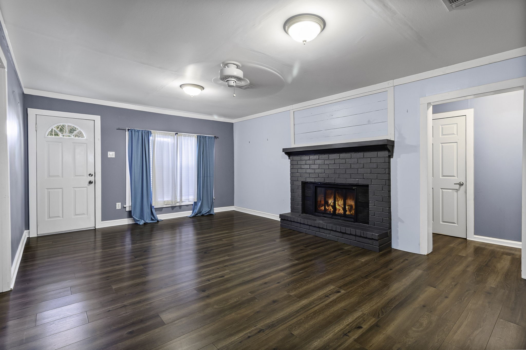 712 N Pine Avenue Property Photo 23